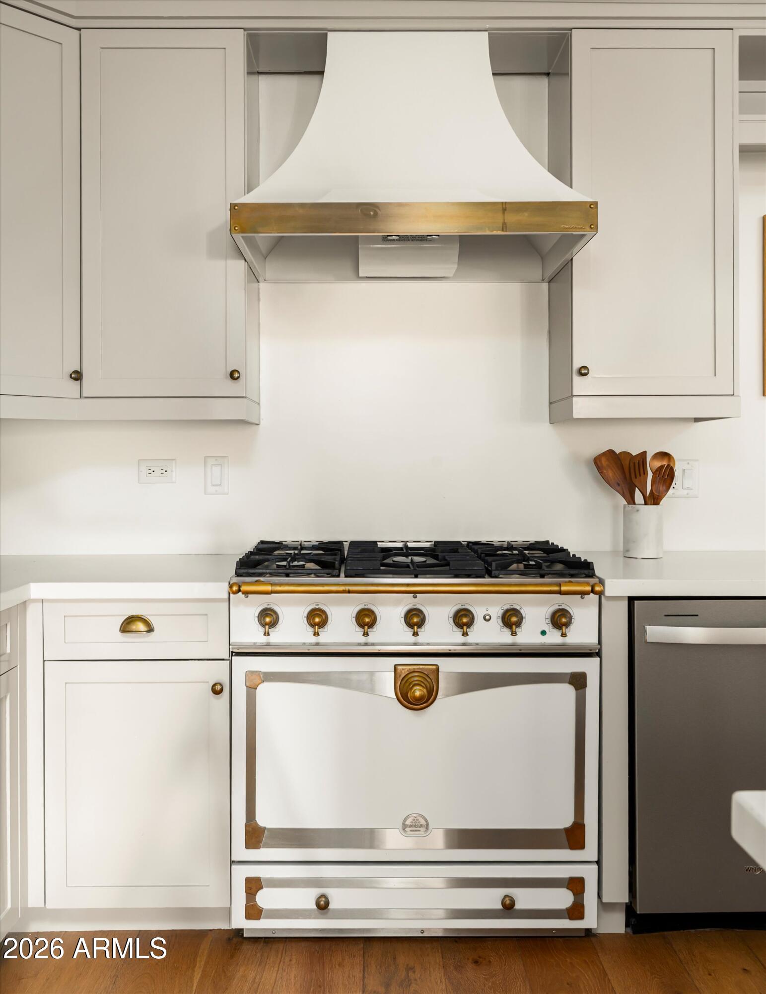 GROVE PARK ESTATES PLAT B - Residential