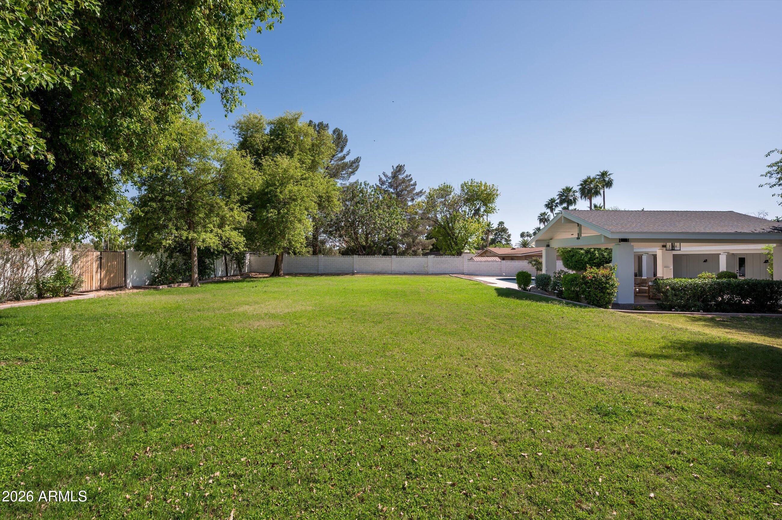 GROVE PARK ESTATES PLAT B - Residential