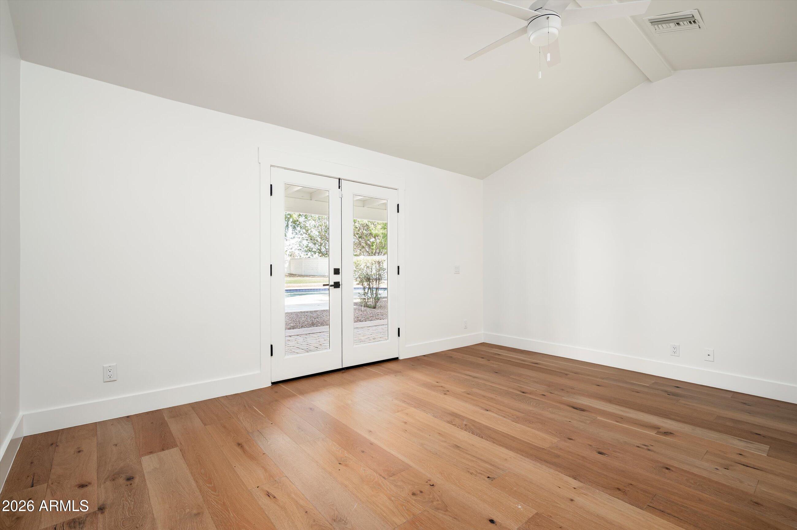 GROVE PARK ESTATES PLAT B - Residential