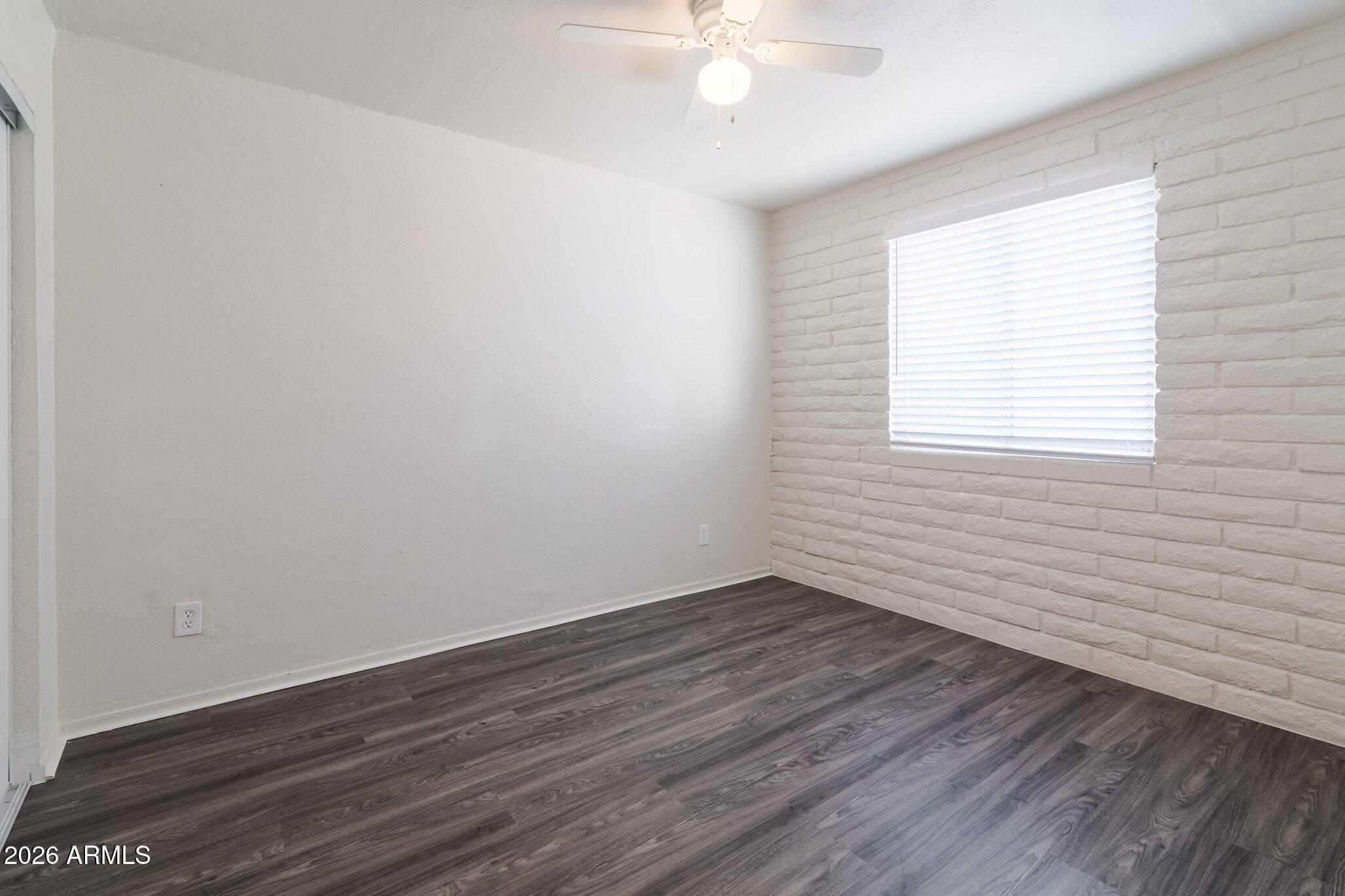 PROSPERITY PARK - Residential Lease