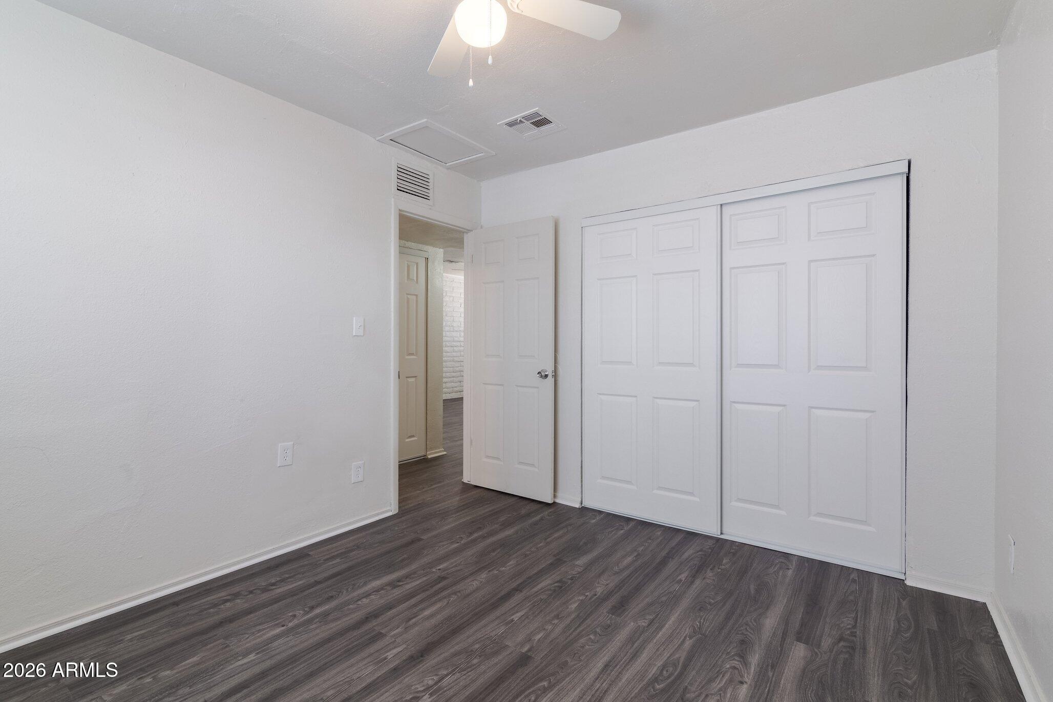 PROSPERITY PARK - Residential Lease