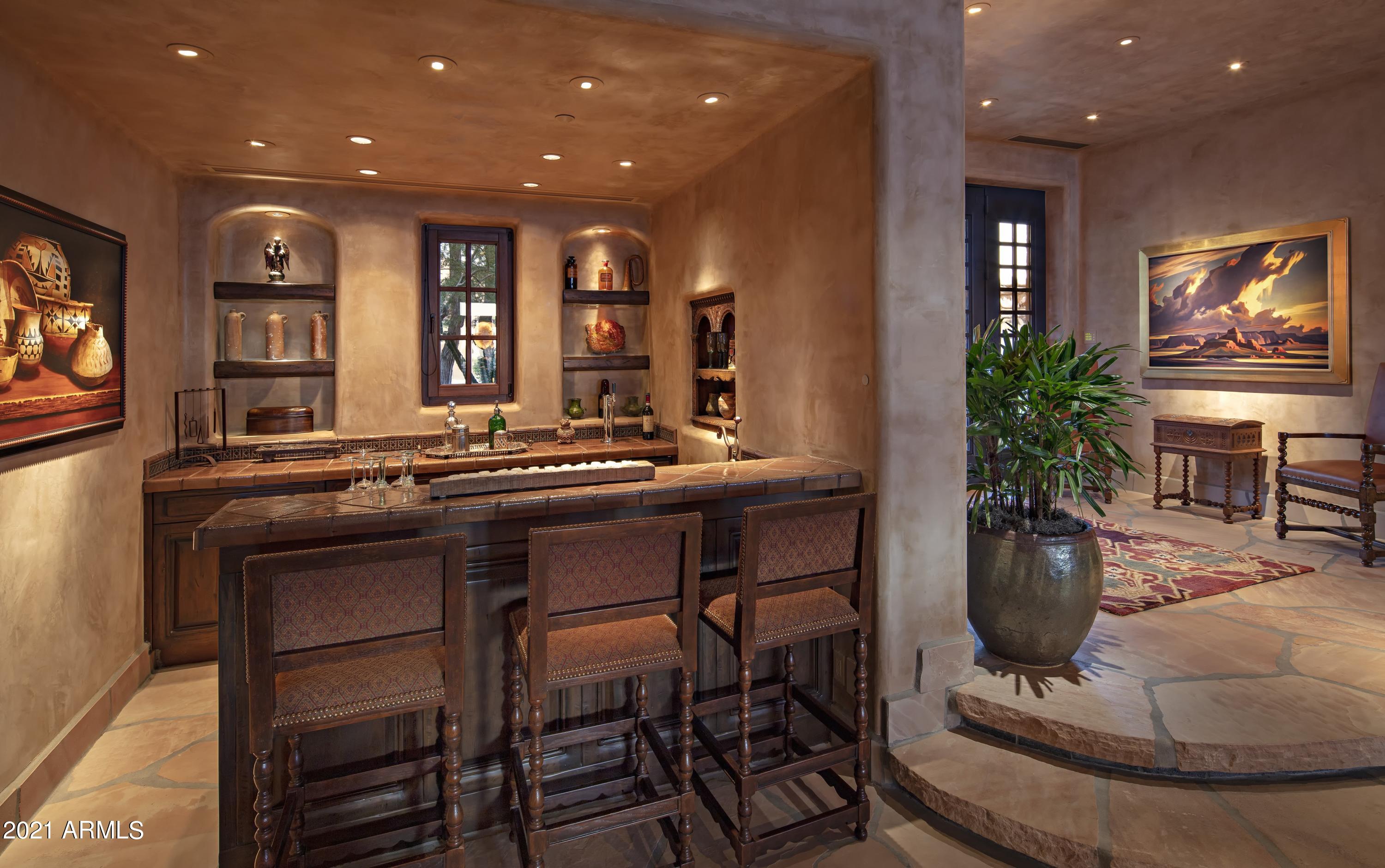 ESTANCIA - Residential