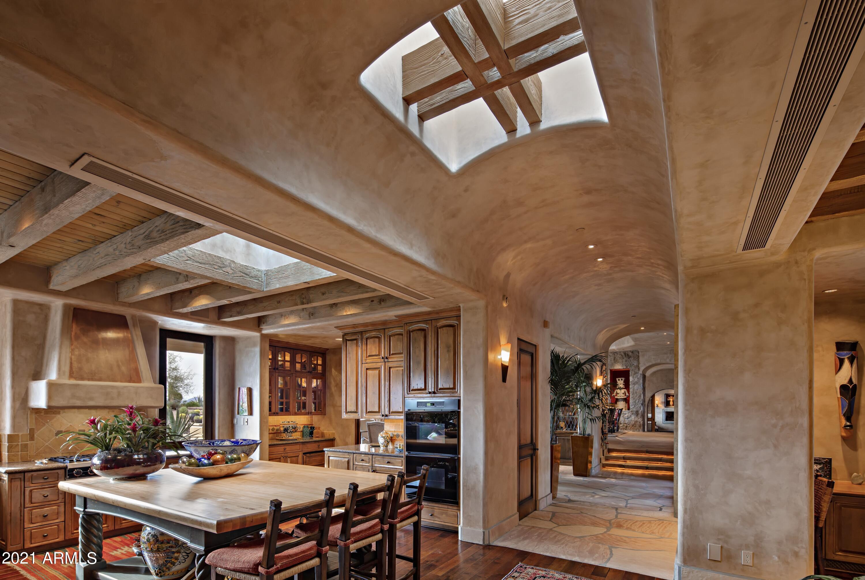ESTANCIA - Residential