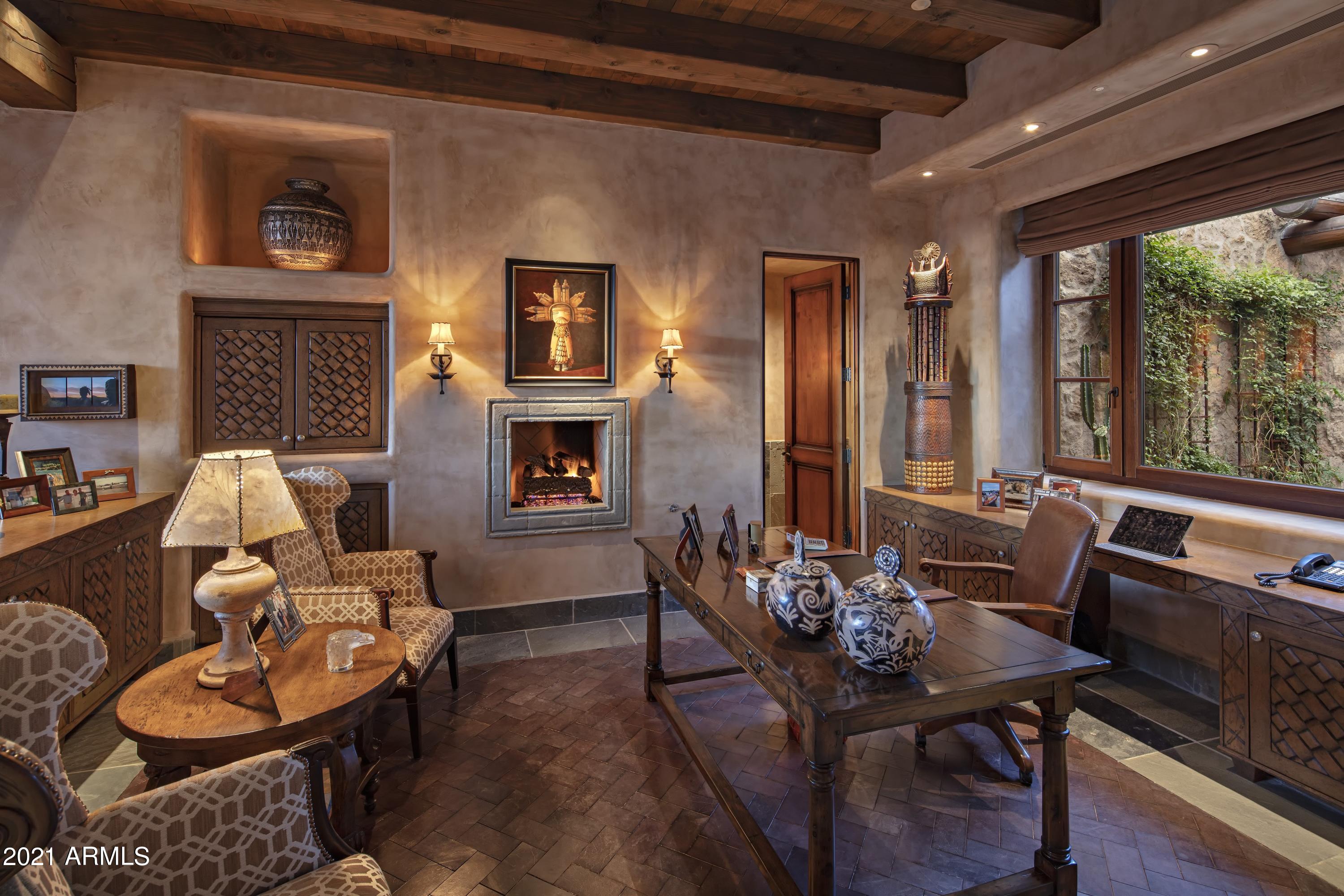 ESTANCIA - Residential
