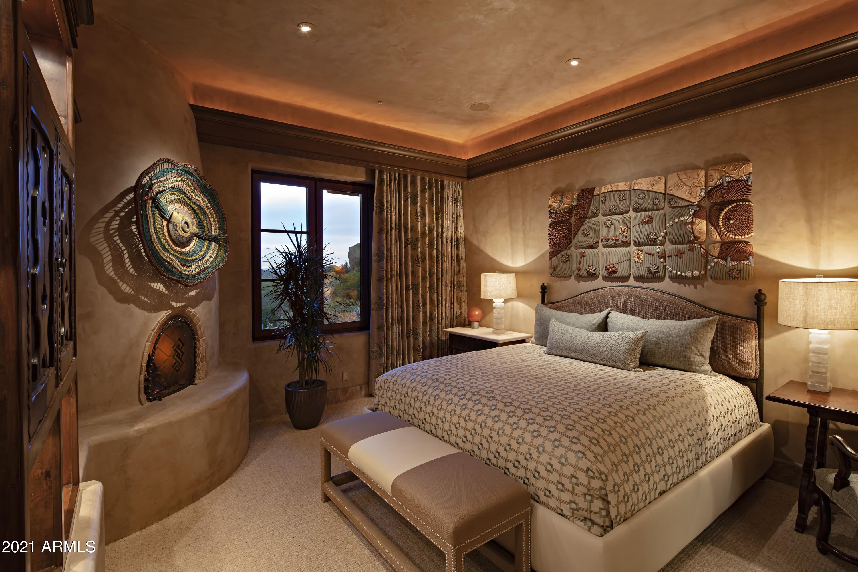 ESTANCIA - Residential