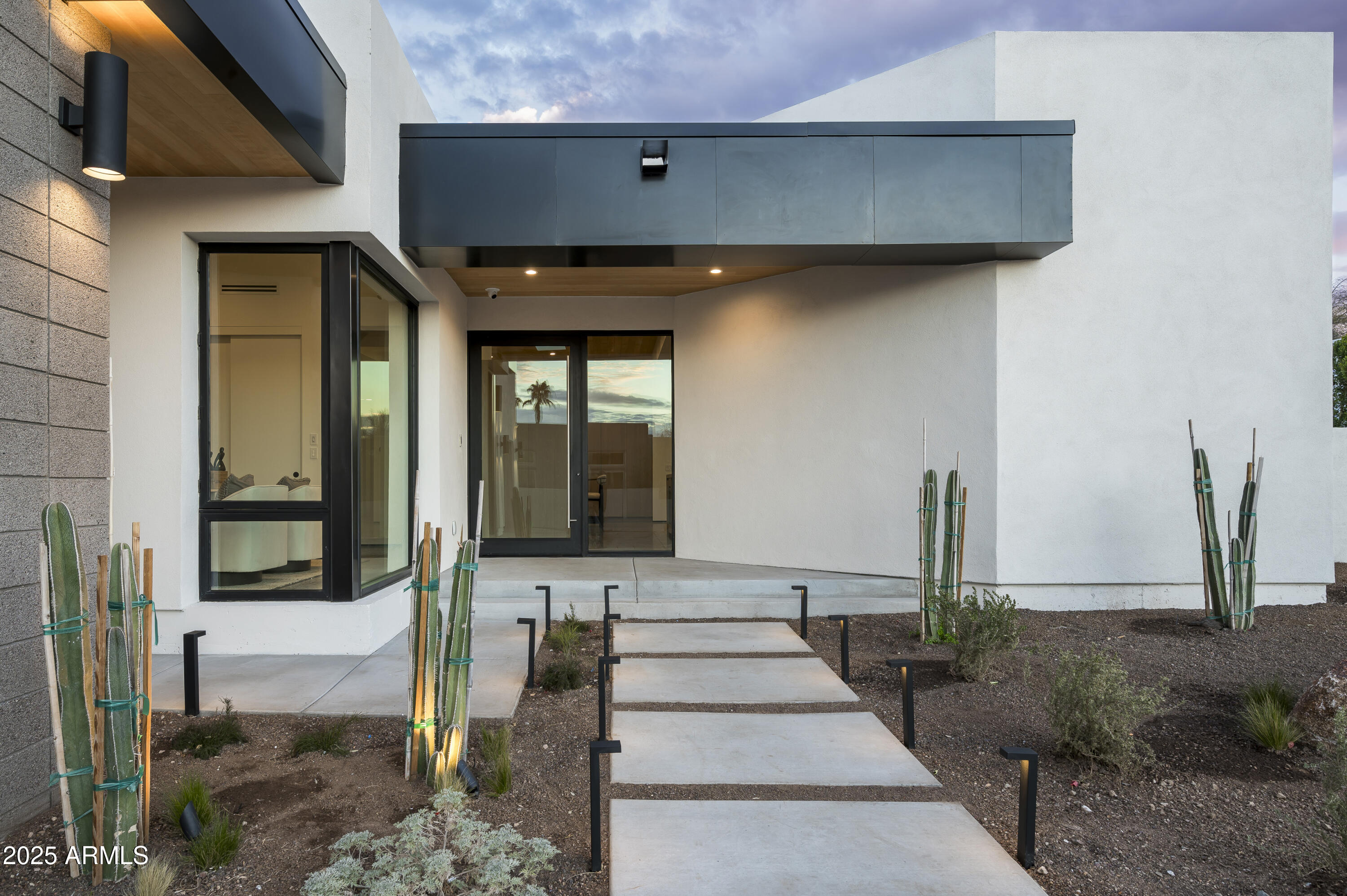 PINNACLE PEAK SHADOWS UNIT 2 - Residential