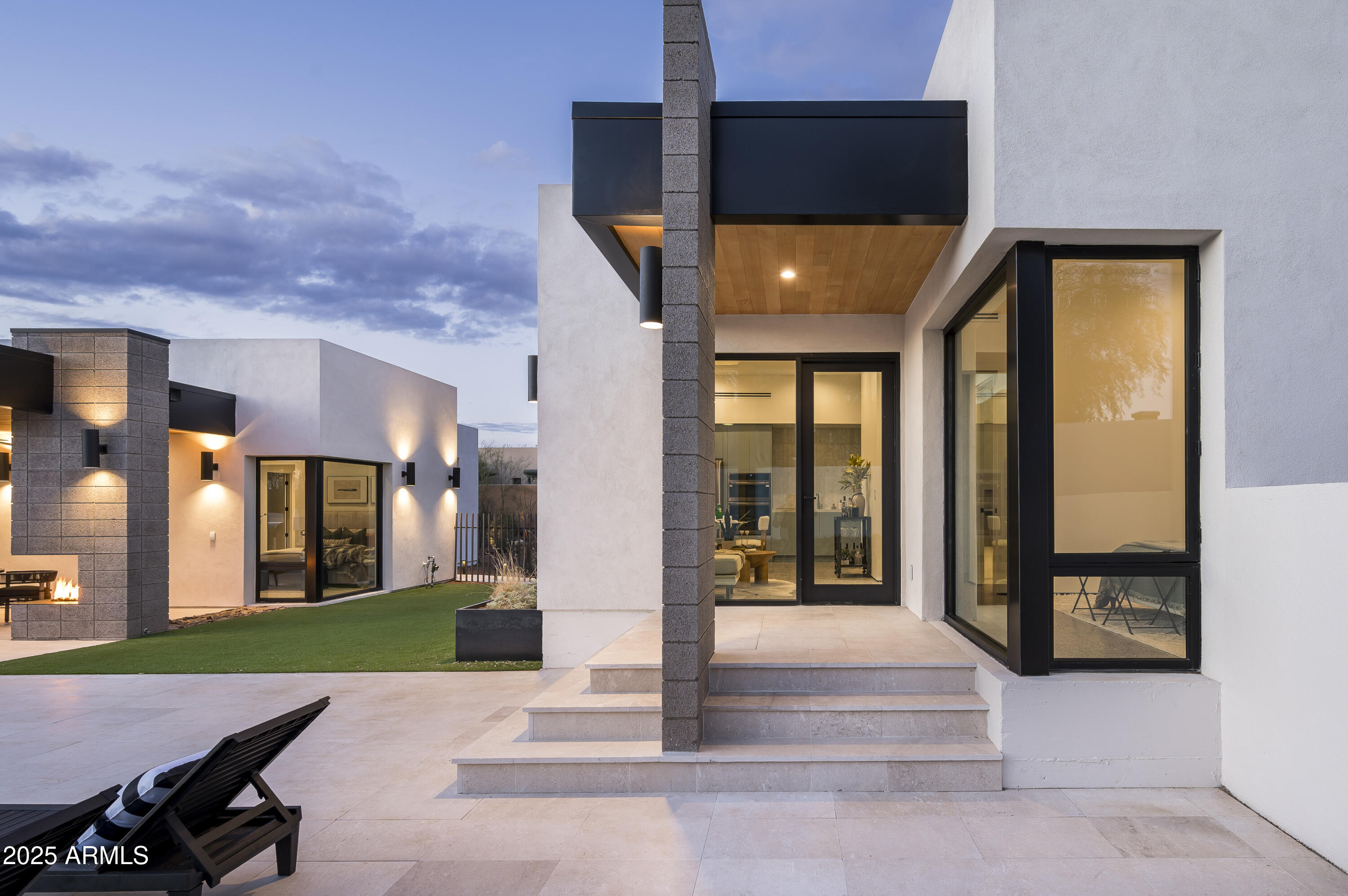 PINNACLE PEAK SHADOWS UNIT 2 - Residential