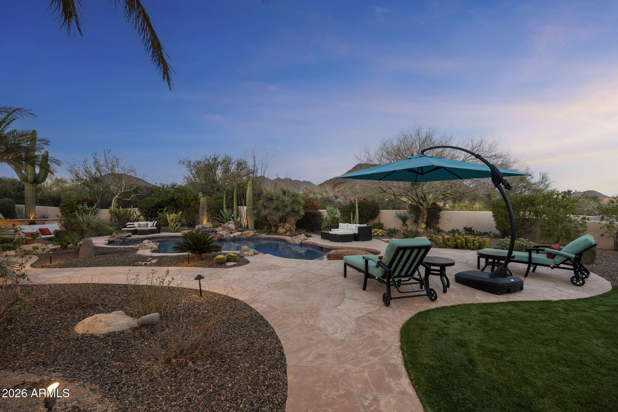 PINNACLE PEAK VISTAS 3 - Residential