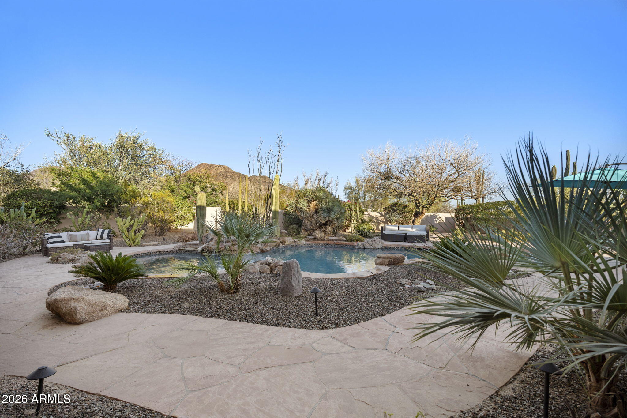PINNACLE PEAK VISTAS 3 - Residential