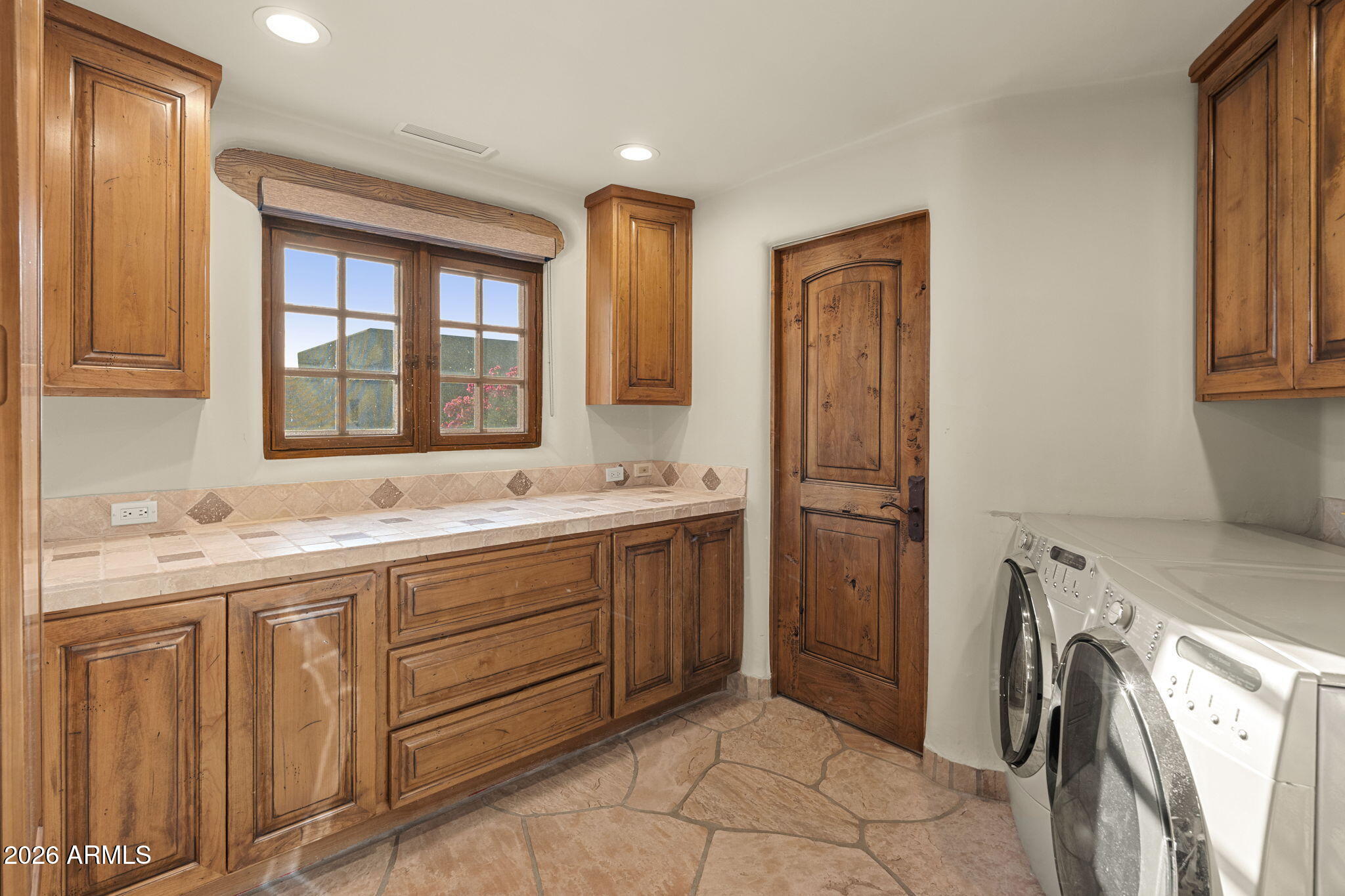 PINNACLE PEAK VISTAS 3 - Residential