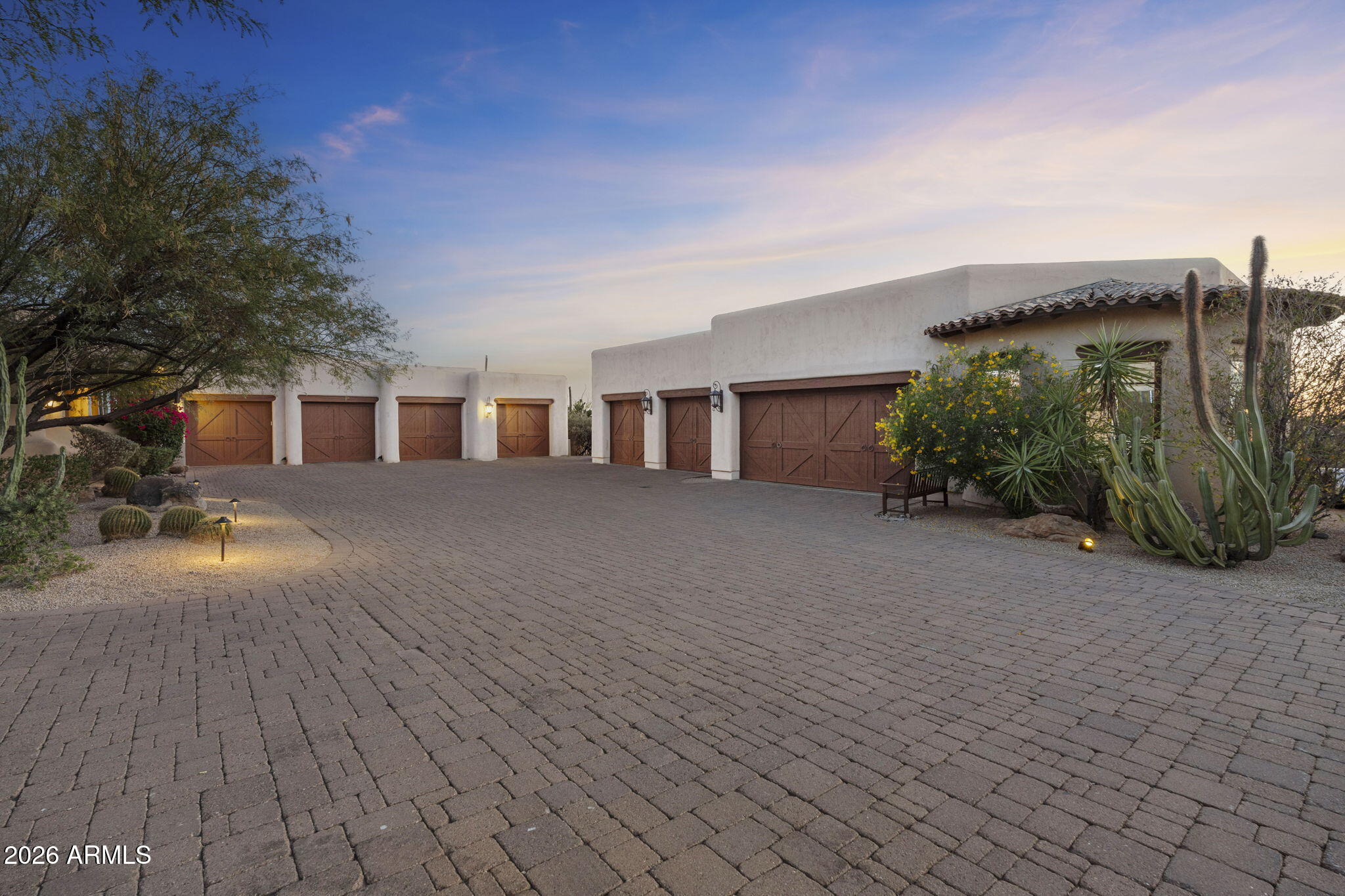 PINNACLE PEAK VISTAS 3 - Residential