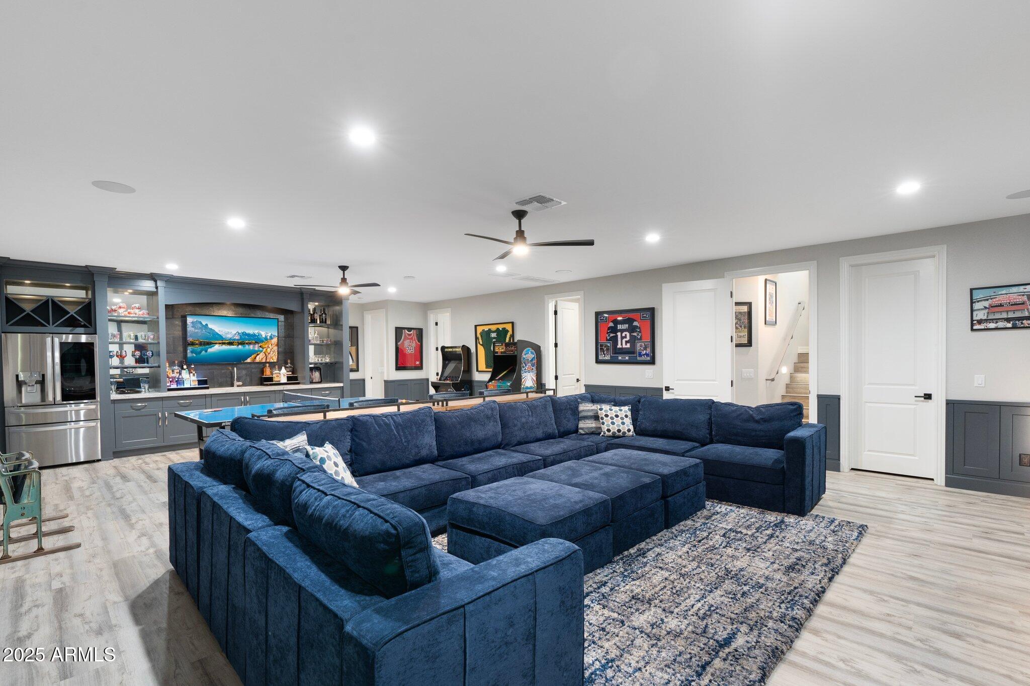 WHITEWING AT GERMANN ESTATES - Residential
