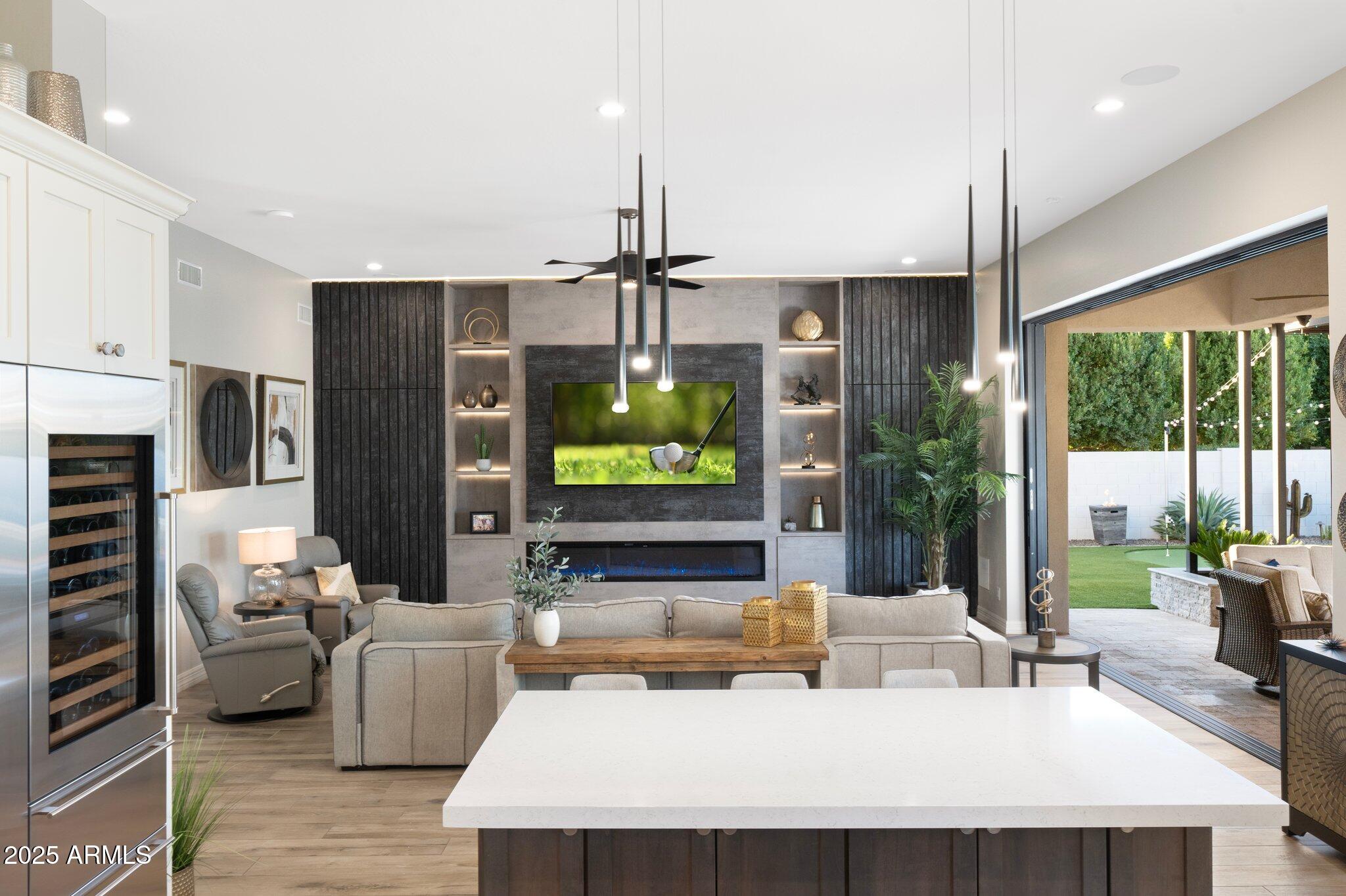WHITEWING AT GERMANN ESTATES - Residential