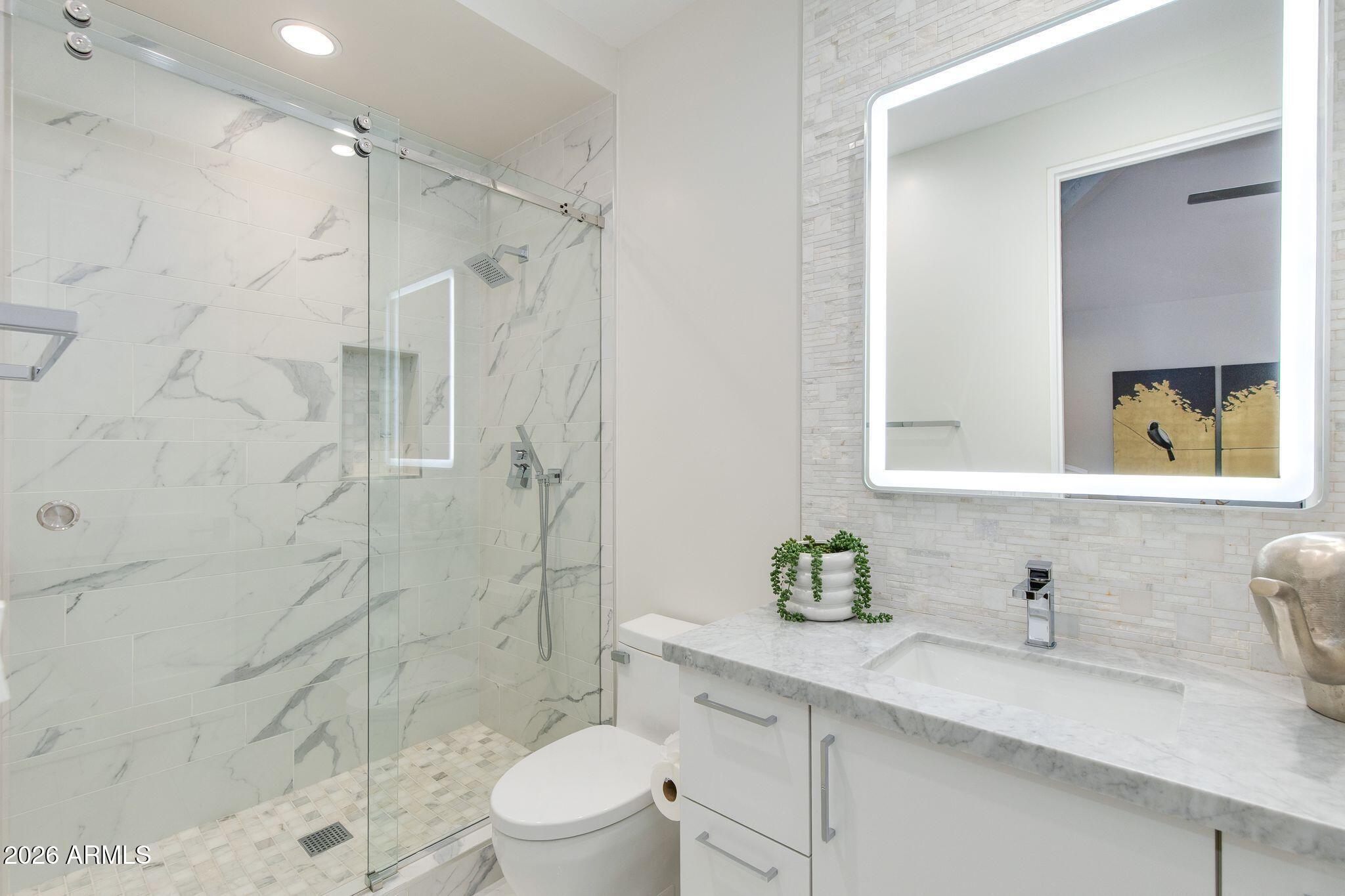CAMELBACK COUNTRY ESTATES UNIT 4 - Residential