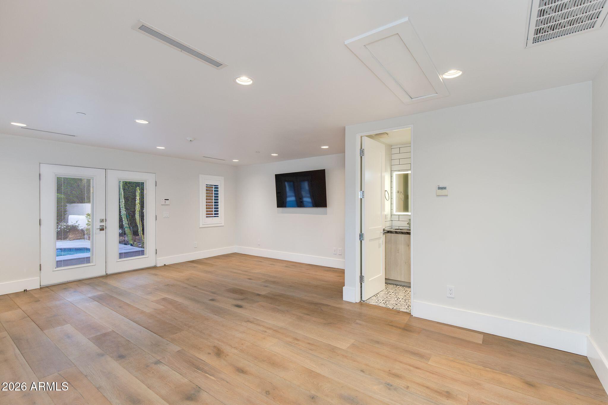CAMELBACK COUNTRY ESTATES UNIT 4 - Residential