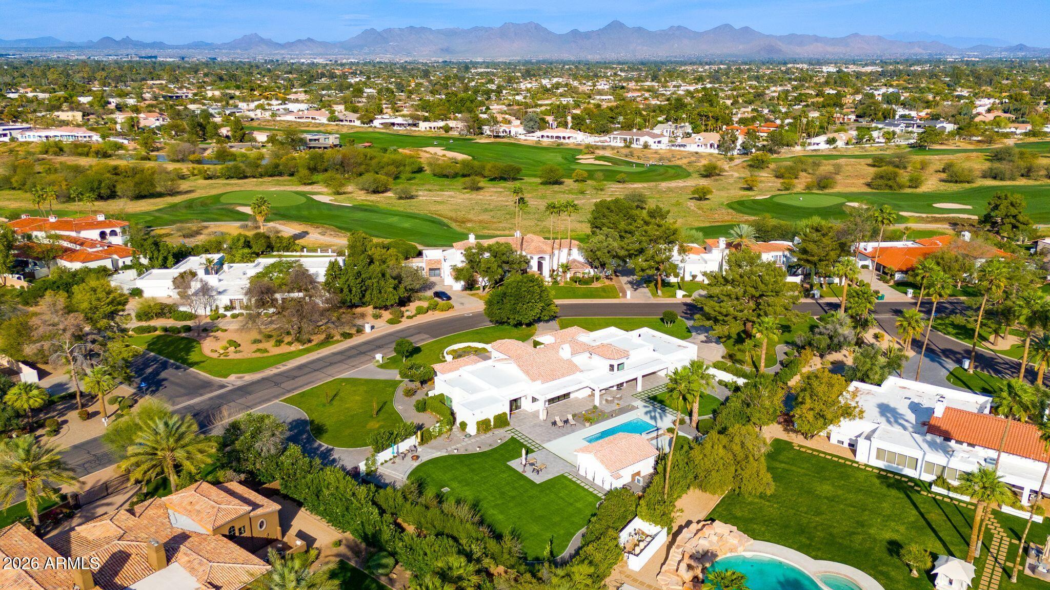CAMELBACK COUNTRY ESTATES UNIT 4 - Residential