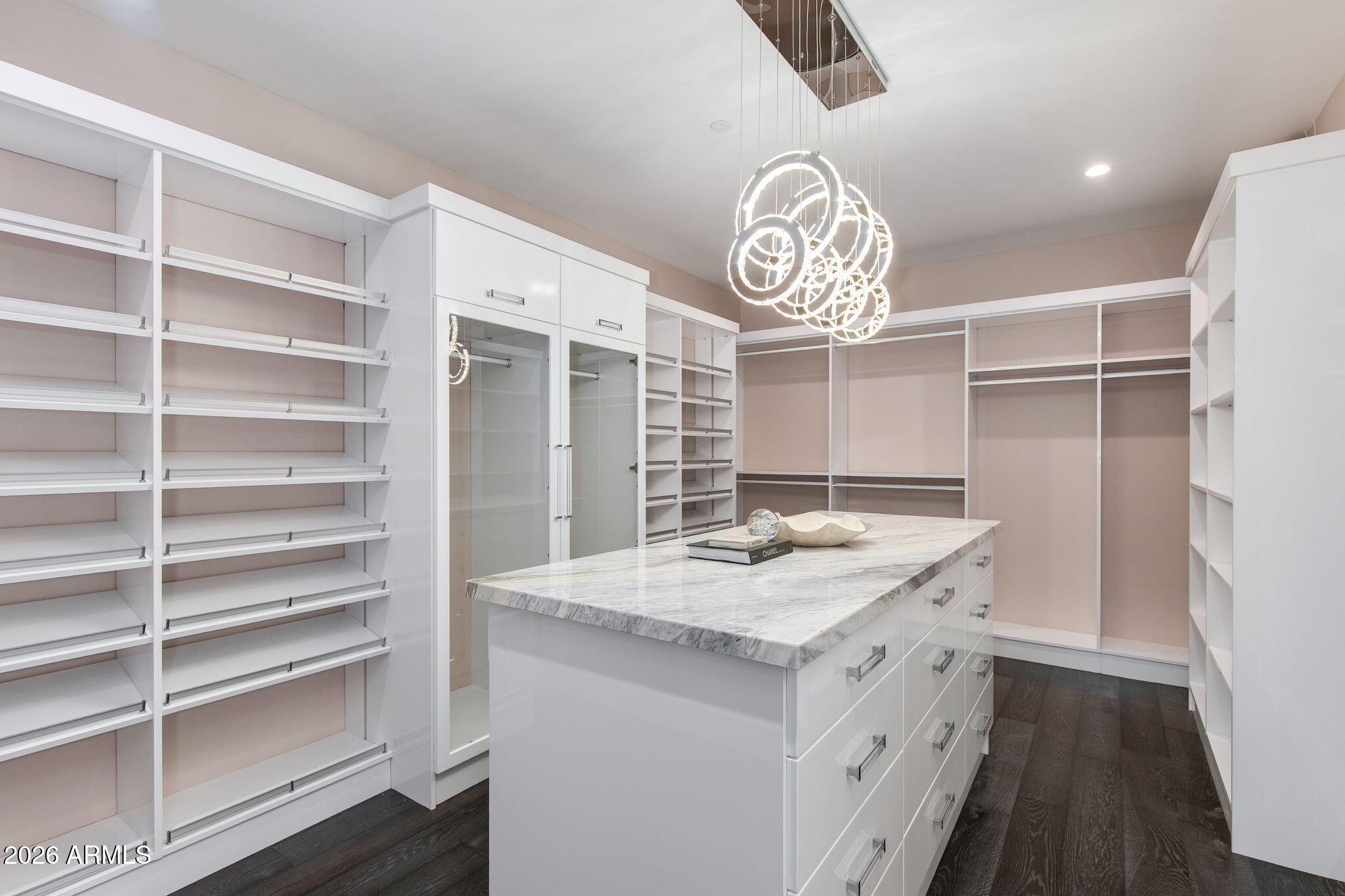 CAMELBACK COUNTRY ESTATES UNIT 4 - Residential