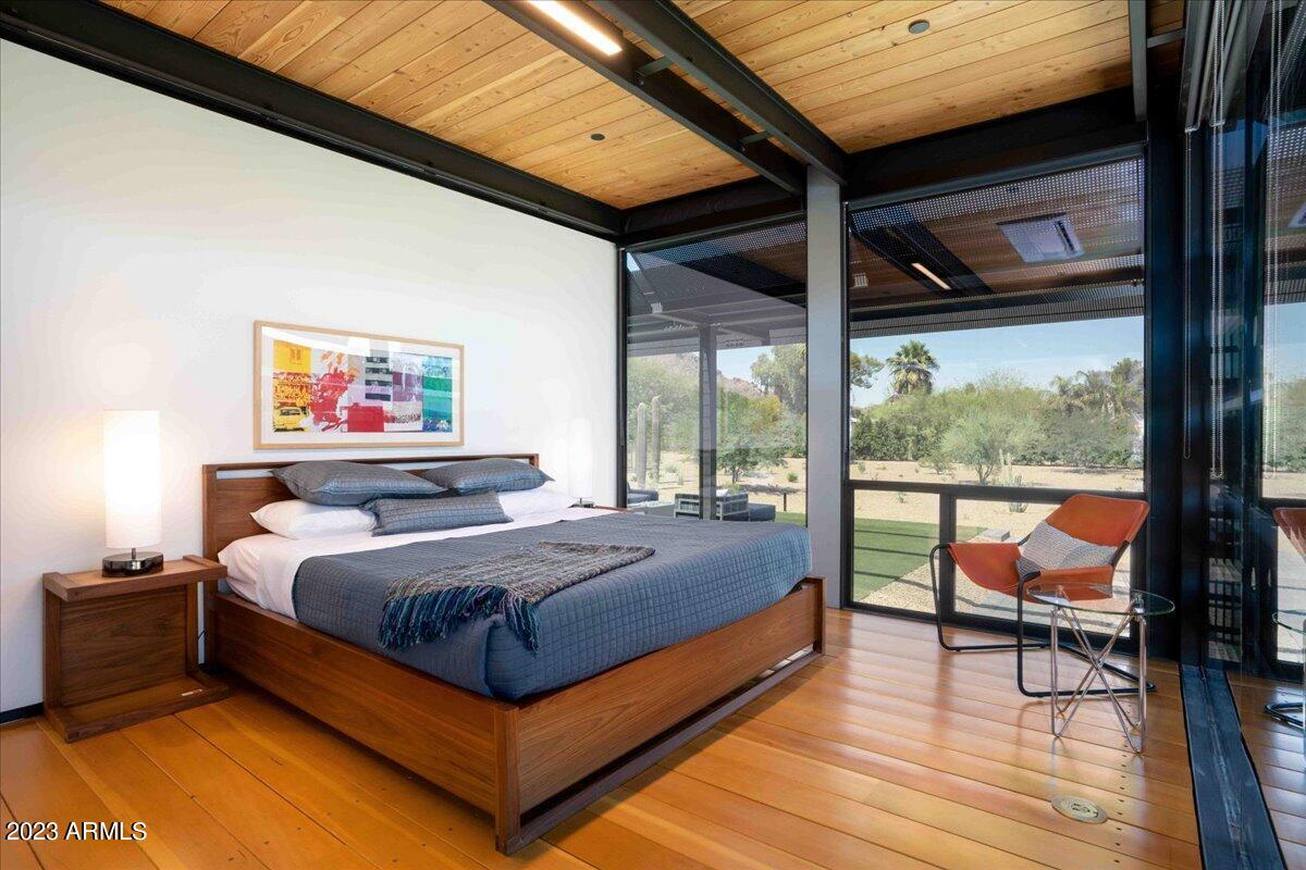 Paradise Valley - Residential
