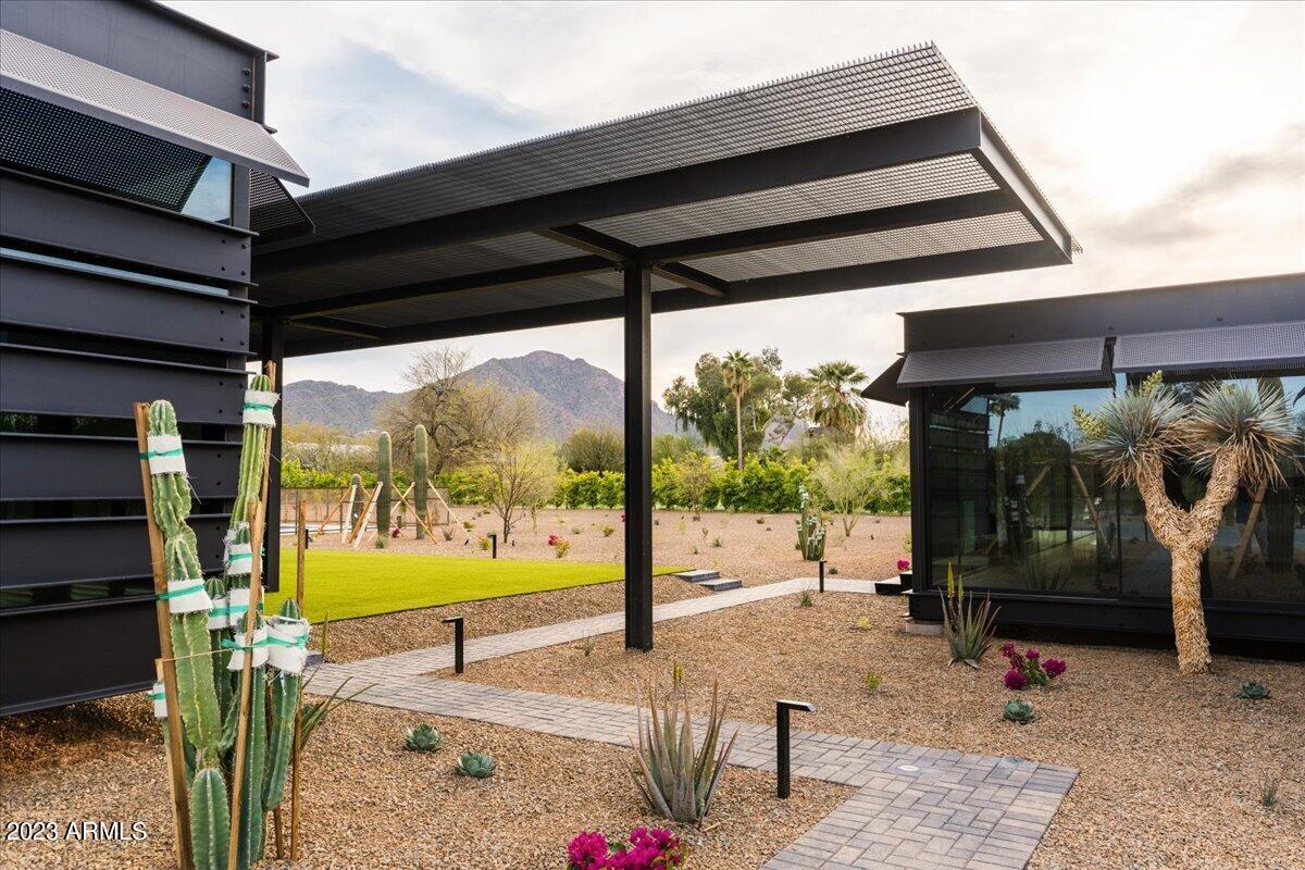 Paradise Valley - Residential