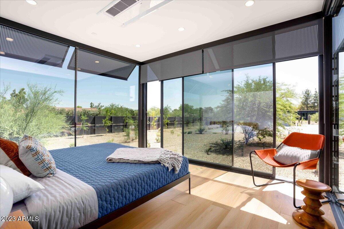 Paradise Valley - Residential