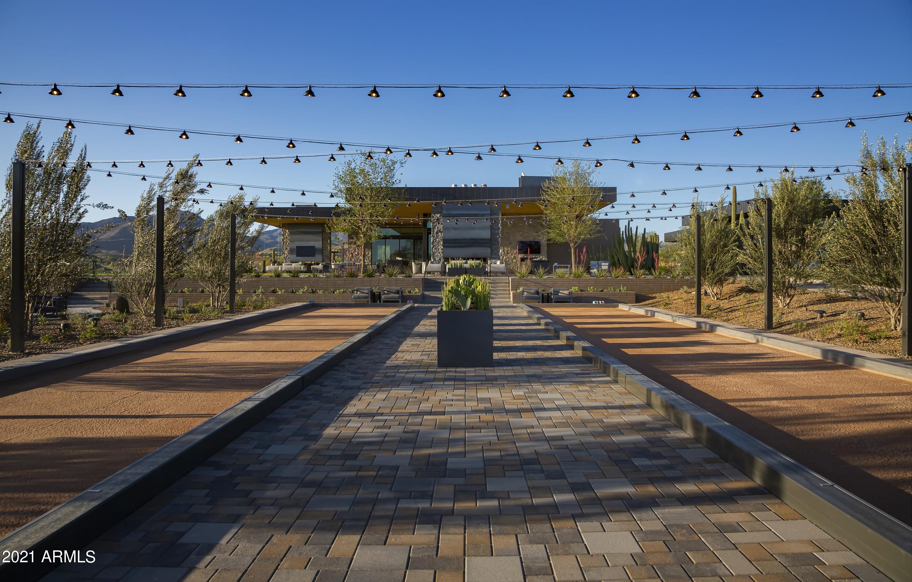 DESERT MOUNTAIN - Residential