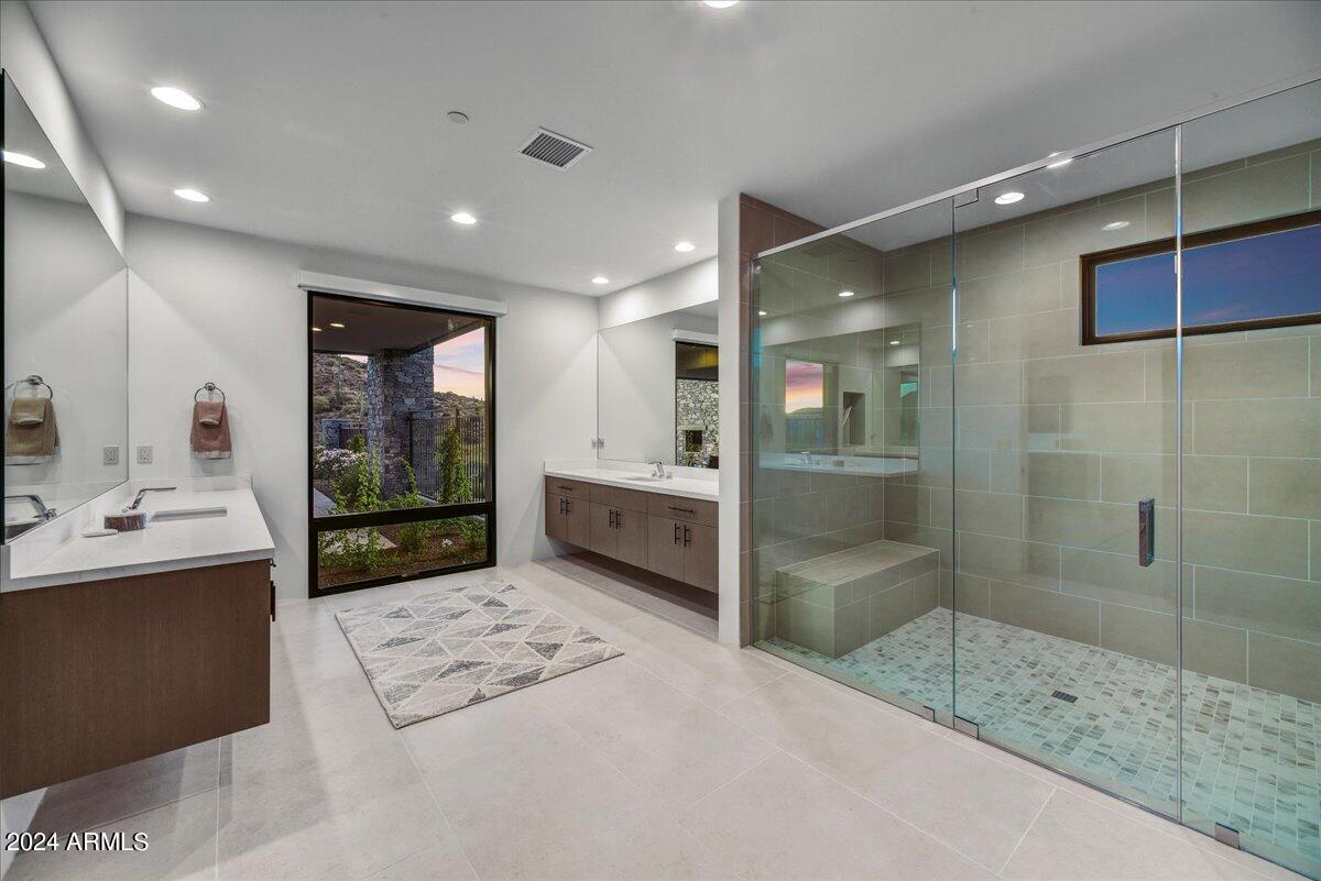 DESERT MOUNTAIN PHASE 2 UNIT 10 LT 1-112 TR A-H - Residential