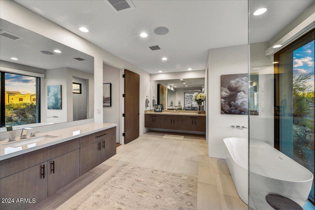 DESERT MOUNTAIN PHASE 2 UNIT 10 LT 1-112 TR A-H - Residential