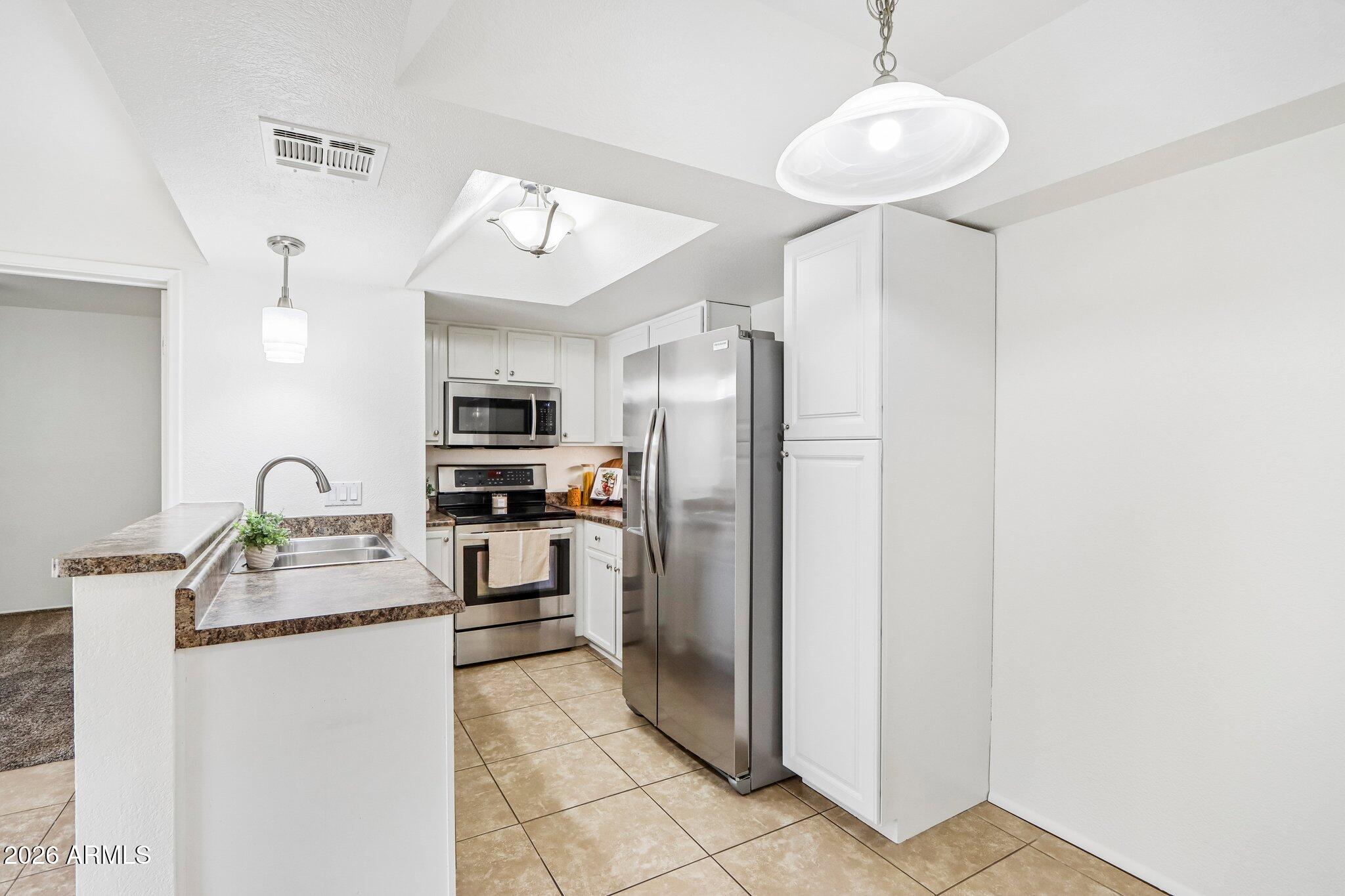 CLIFFS AT NORTH MOUNTAIN CONDOMINIUM - Residential