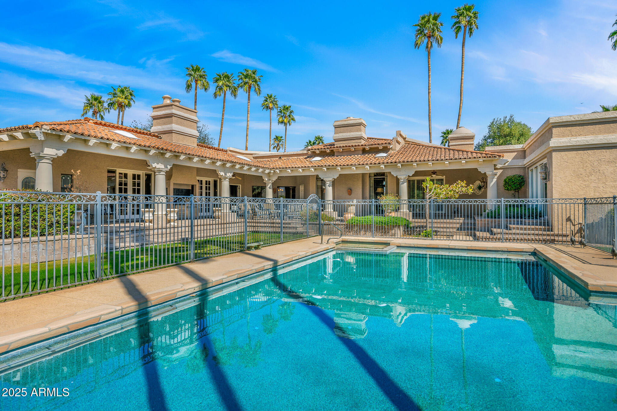 CAMELBACK COUNTRY ESTATES UNIT 1 LOTS 1 THRU 23 25 - Residential
