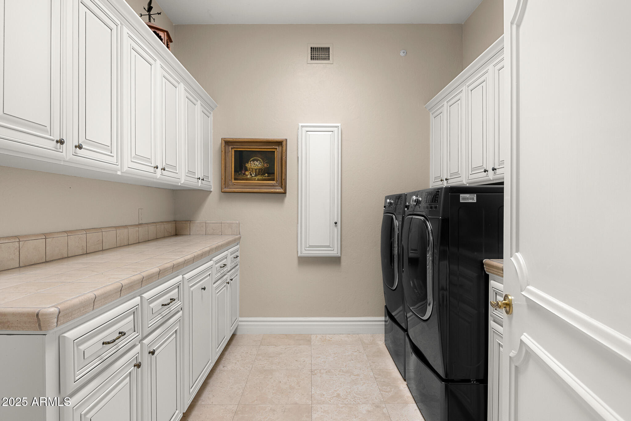 CAMELBACK COUNTRY ESTATES UNIT 1 LOTS 1 THRU 23 25 - Residential