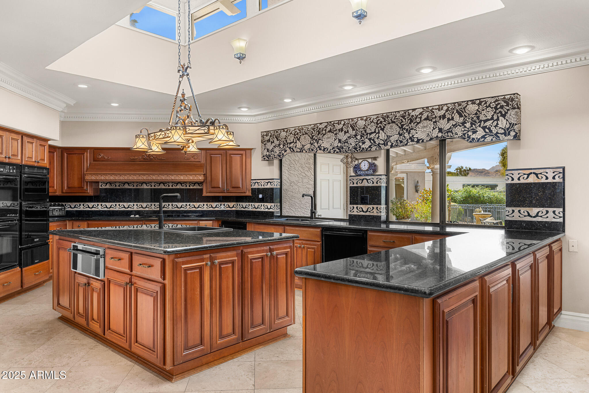 CAMELBACK COUNTRY ESTATES UNIT 1 LOTS 1 THRU 23 25 - Residential