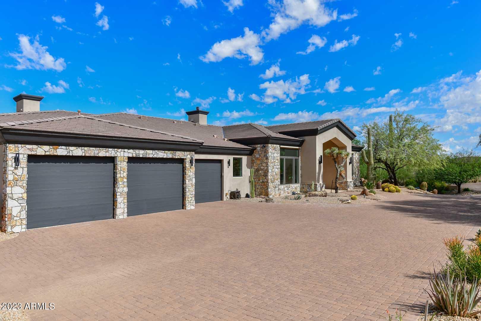 WINDY WALK ESTATES UNIT 2 LOT 155-208 TR A - Residential