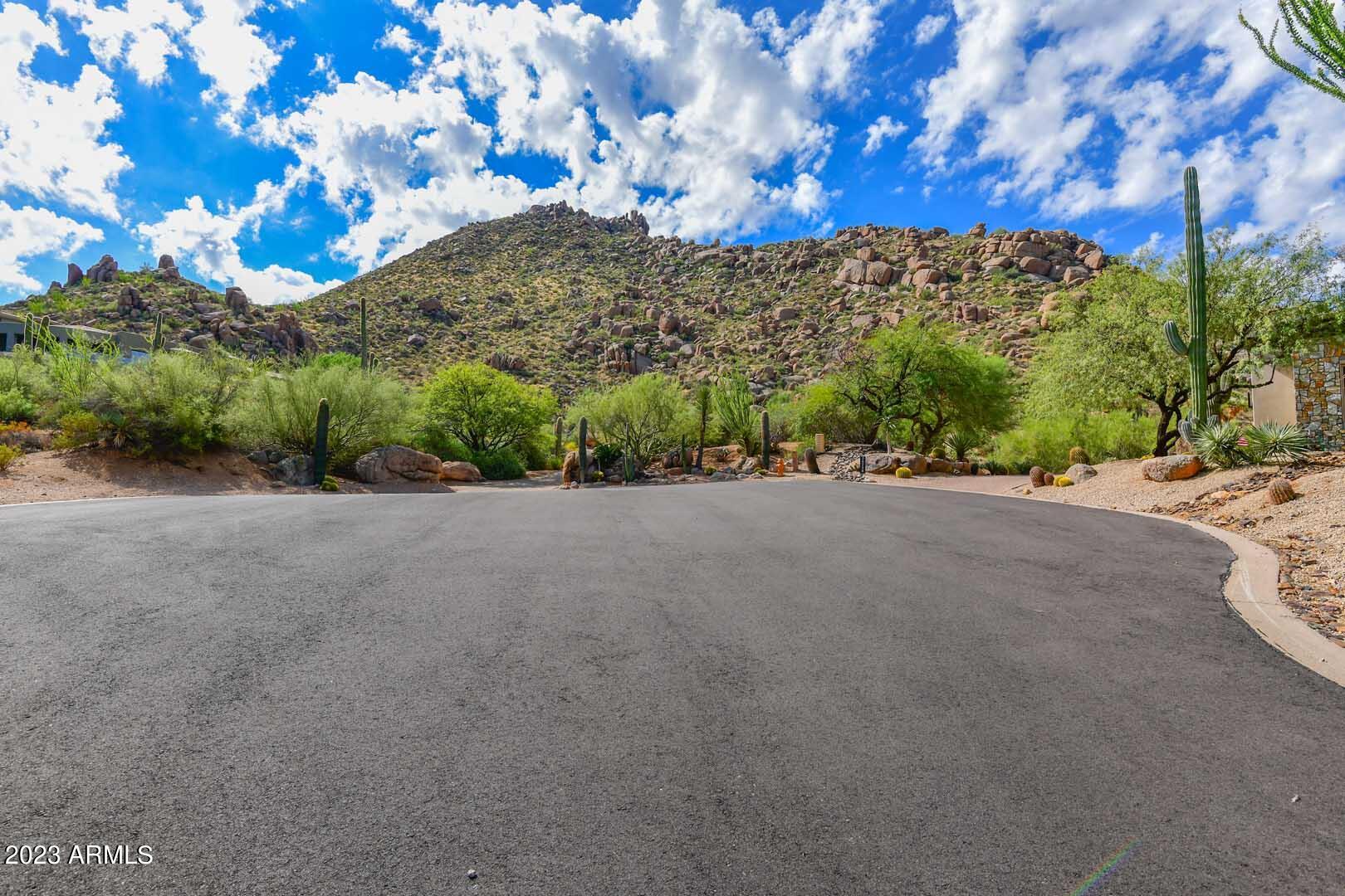 WINDY WALK ESTATES UNIT 2 LOT 155-208 TR A - Residential