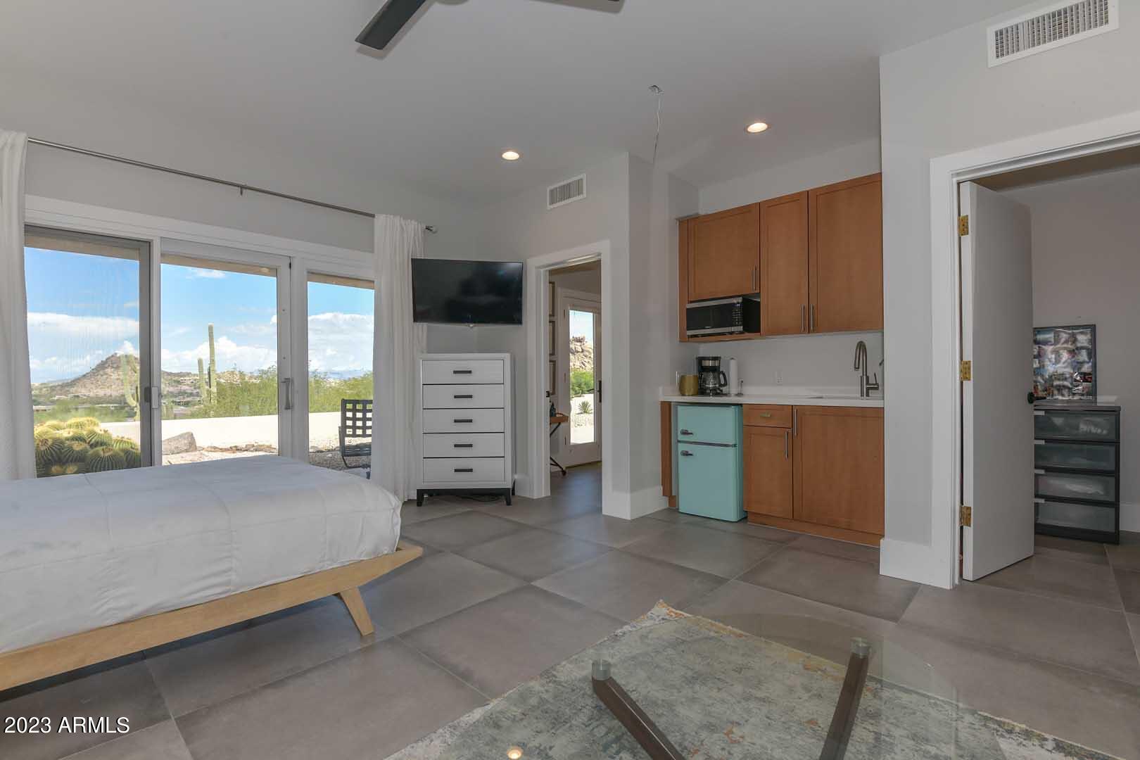 WINDY WALK ESTATES UNIT 2 LOT 155-208 TR A - Residential