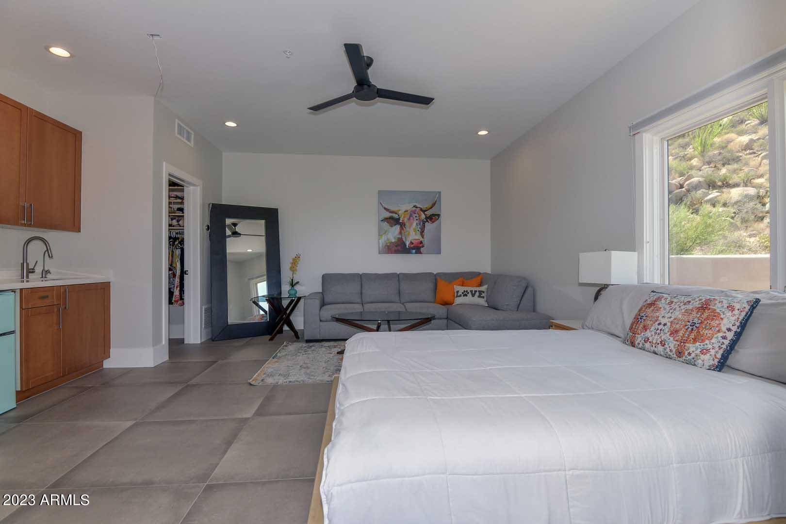 WINDY WALK ESTATES UNIT 2 LOT 155-208 TR A - Residential