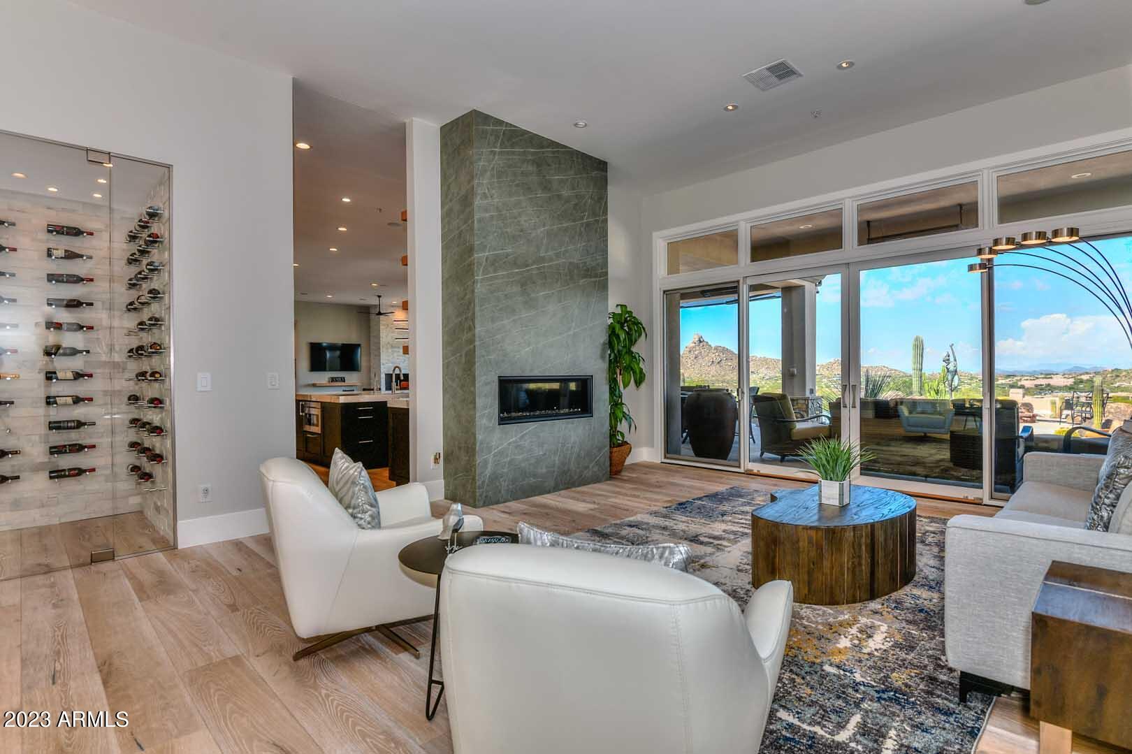 WINDY WALK ESTATES UNIT 2 LOT 155-208 TR A - Residential