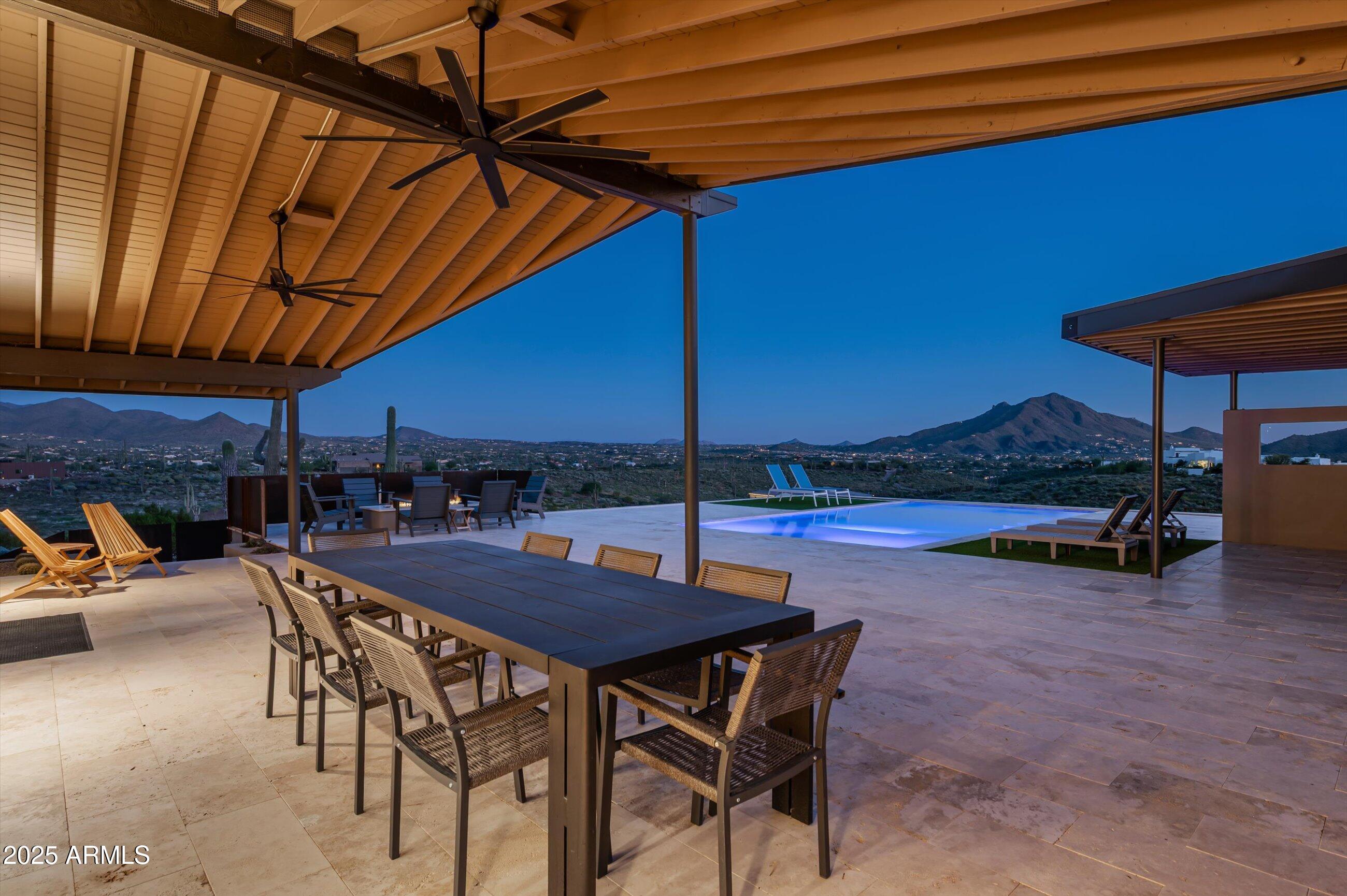 CAHAVA RANCH AREA AT BASE OF SEVEN SISTERS MOUNTAINS - Residential