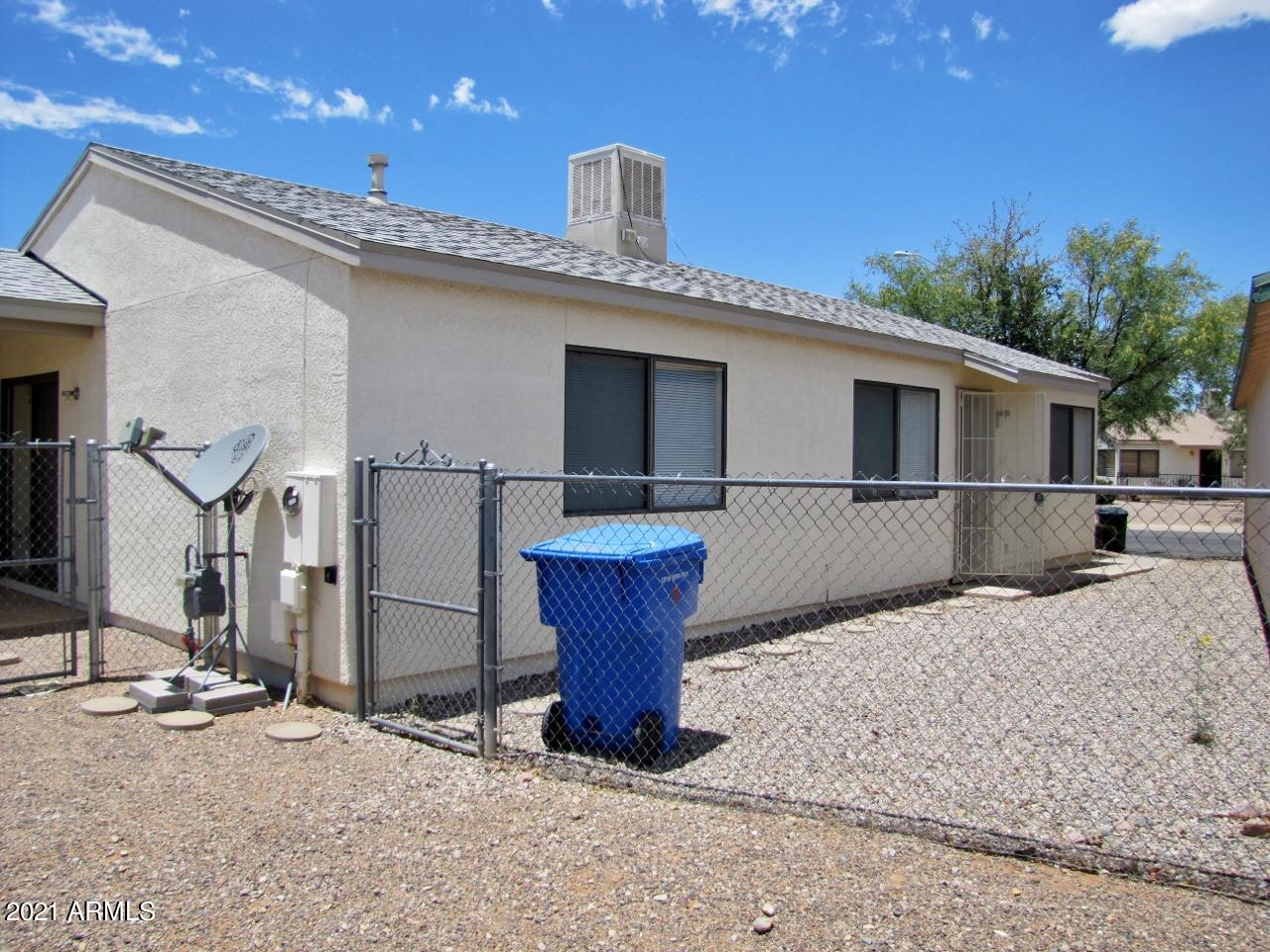 DESERT SHADOWS - Residential Lease