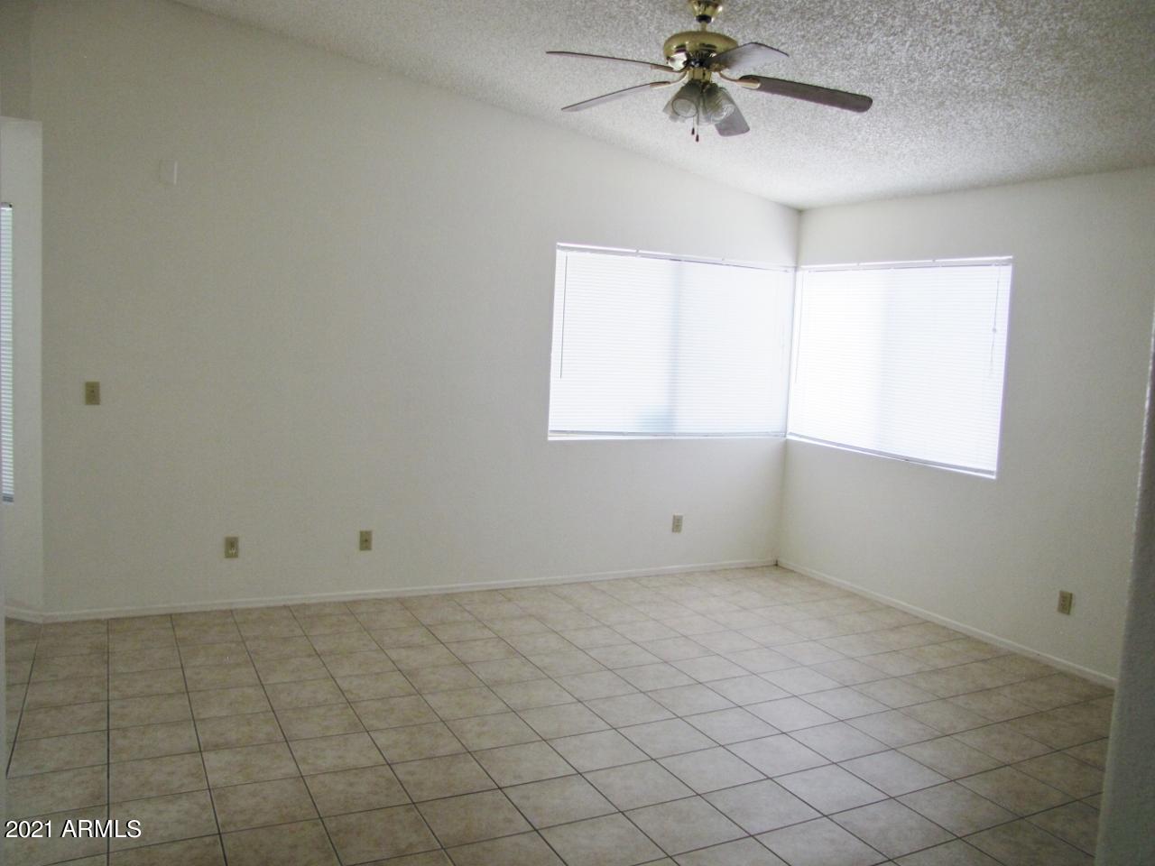 DESERT SHADOWS - Residential Lease