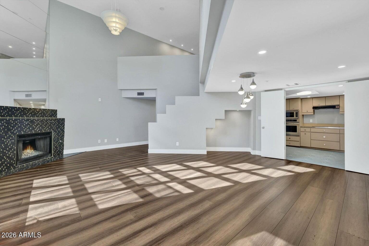 21 PASADENA - Residential Lease