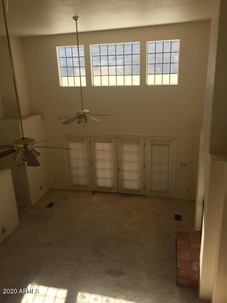 EXECUTIVE ACRES - Residential