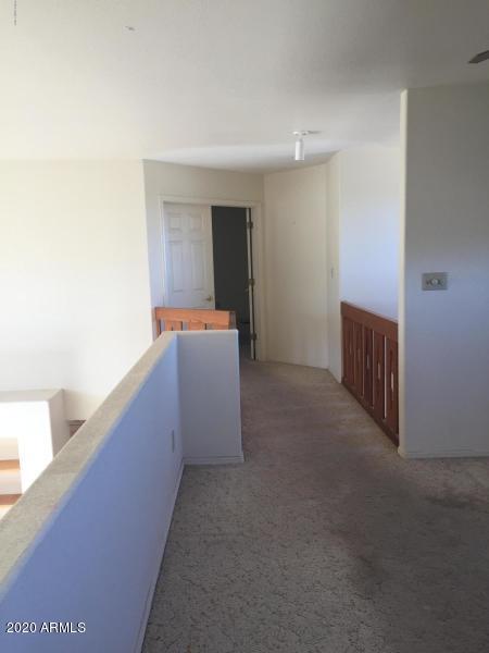 EXECUTIVE ACRES - Residential