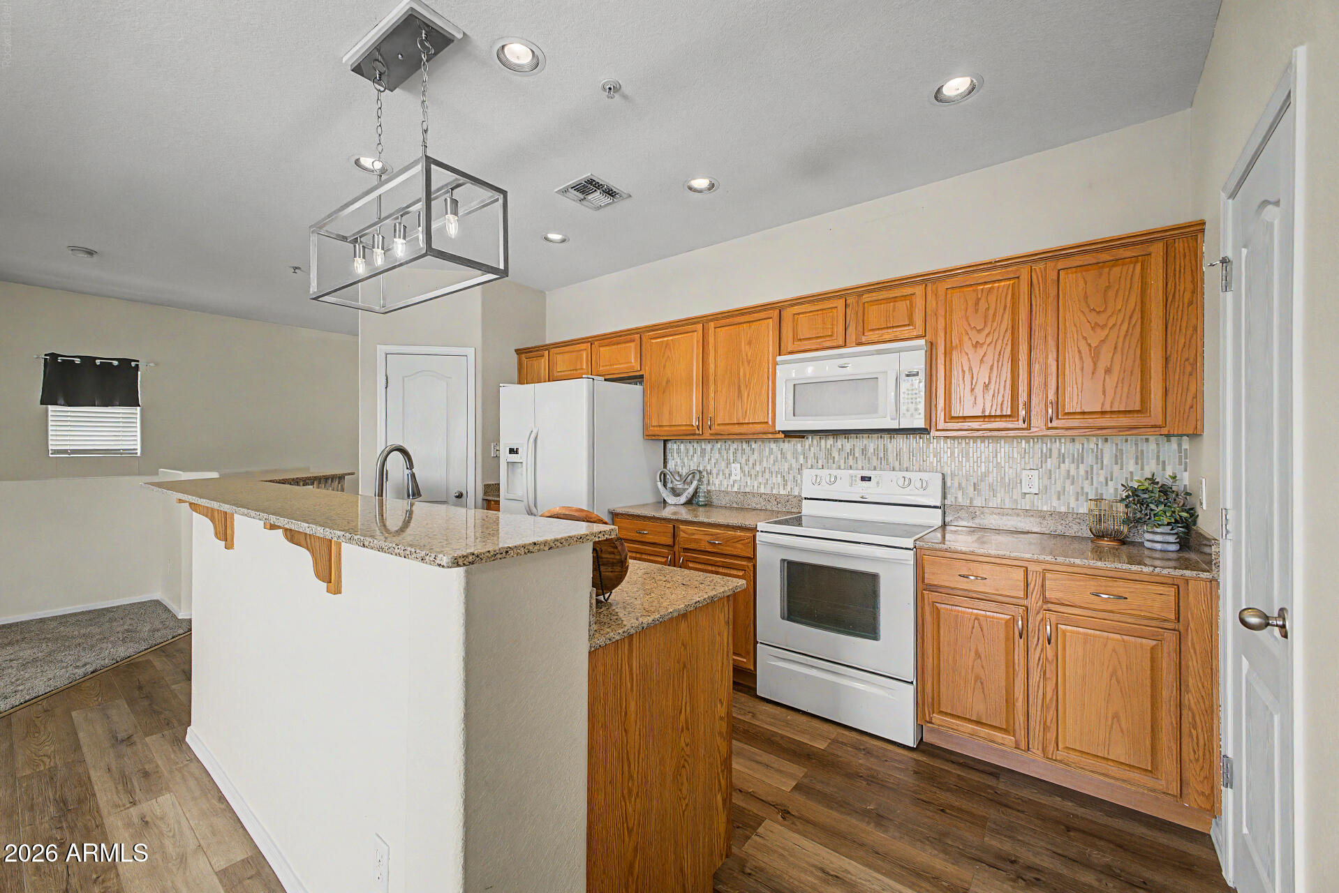 MUIRFIELD VILLAGE CONDOMINIUM - Residential