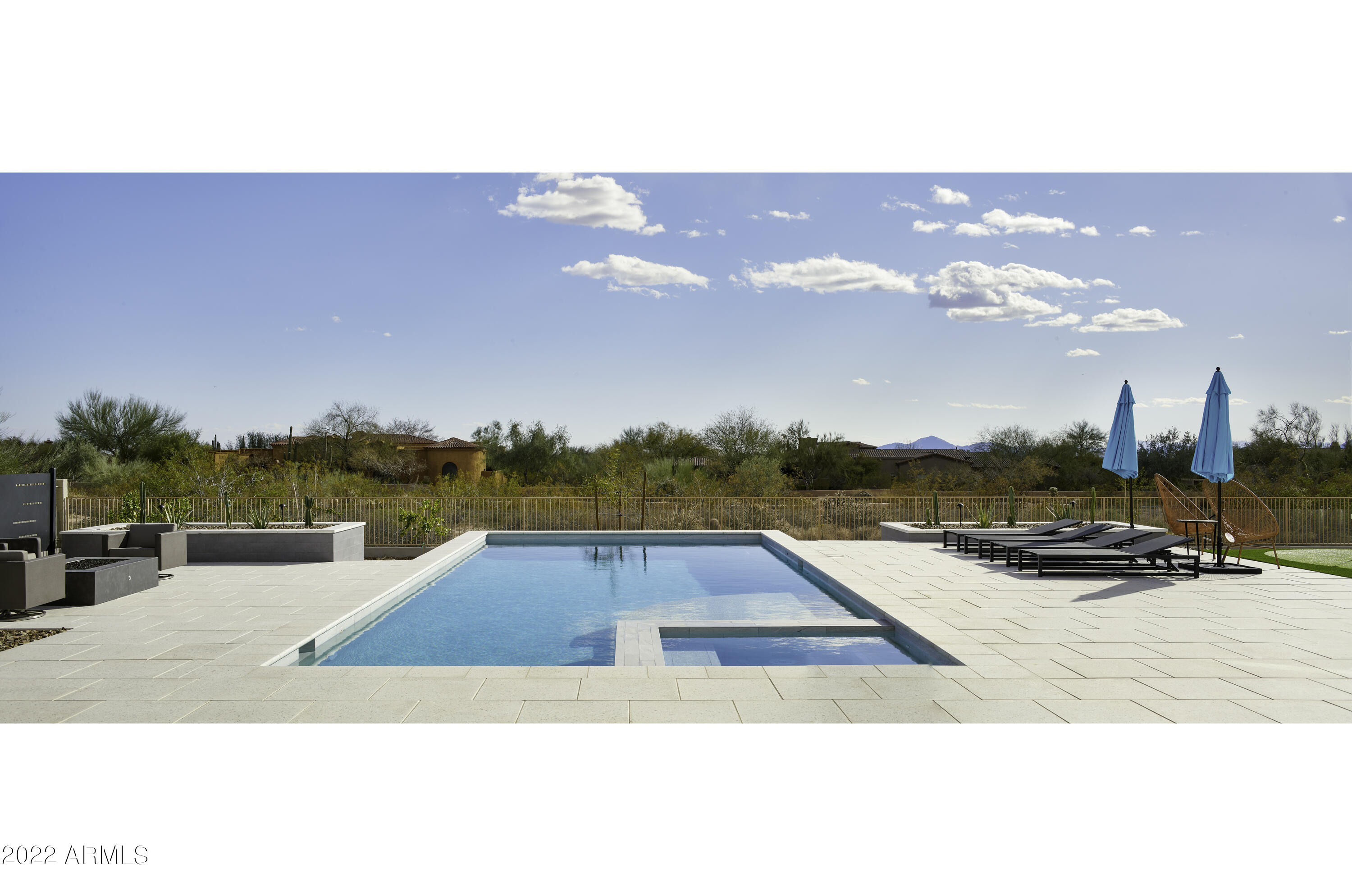 PINNACLE PEAK COUNTRY CLUB UNIT 8 - Residential