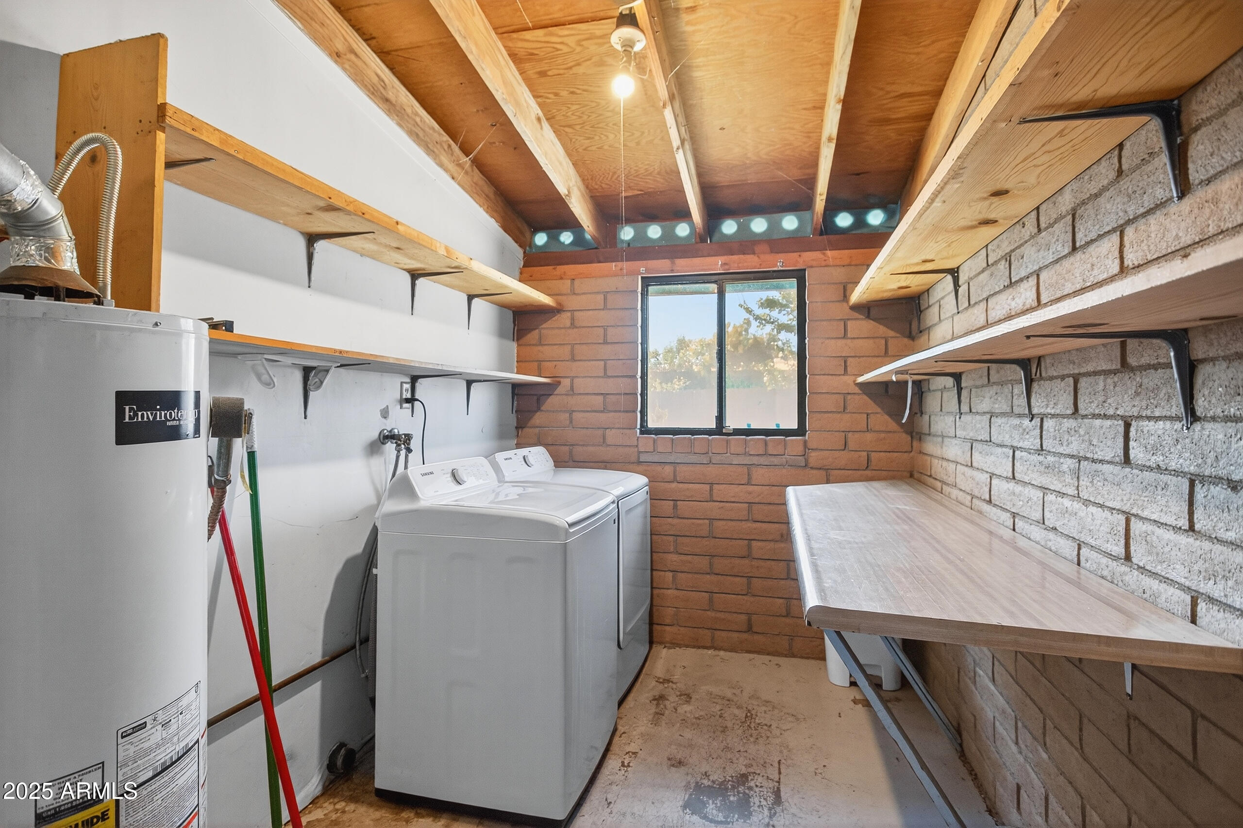 WINDSONG RESUB - Residential