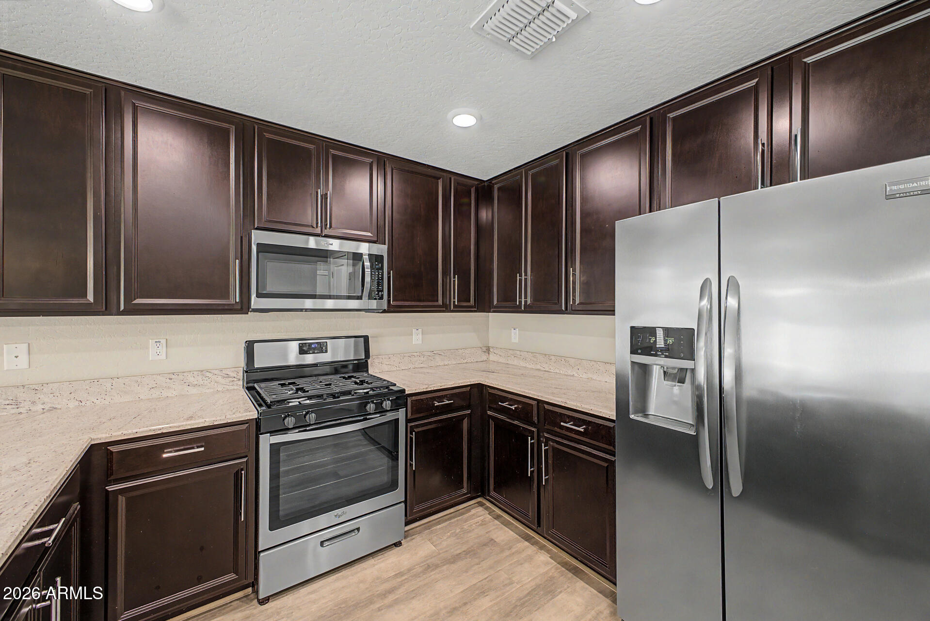 SEGRETTO AMD - Residential