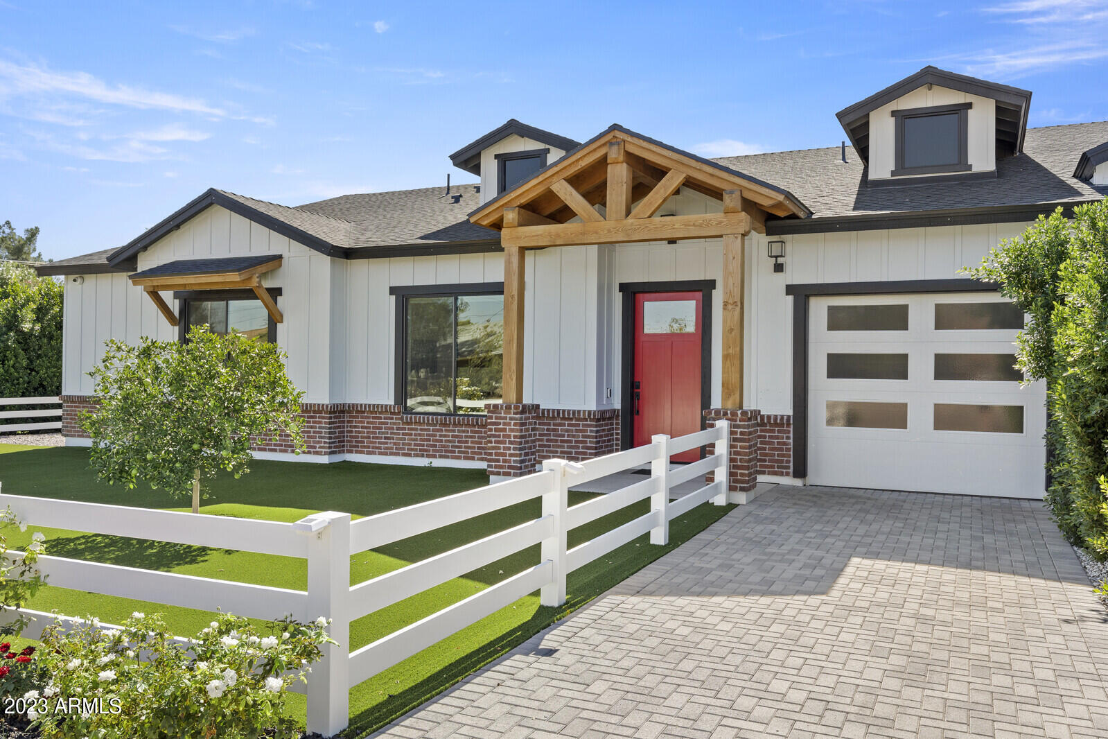 CABALLO RANCHOS - Residential