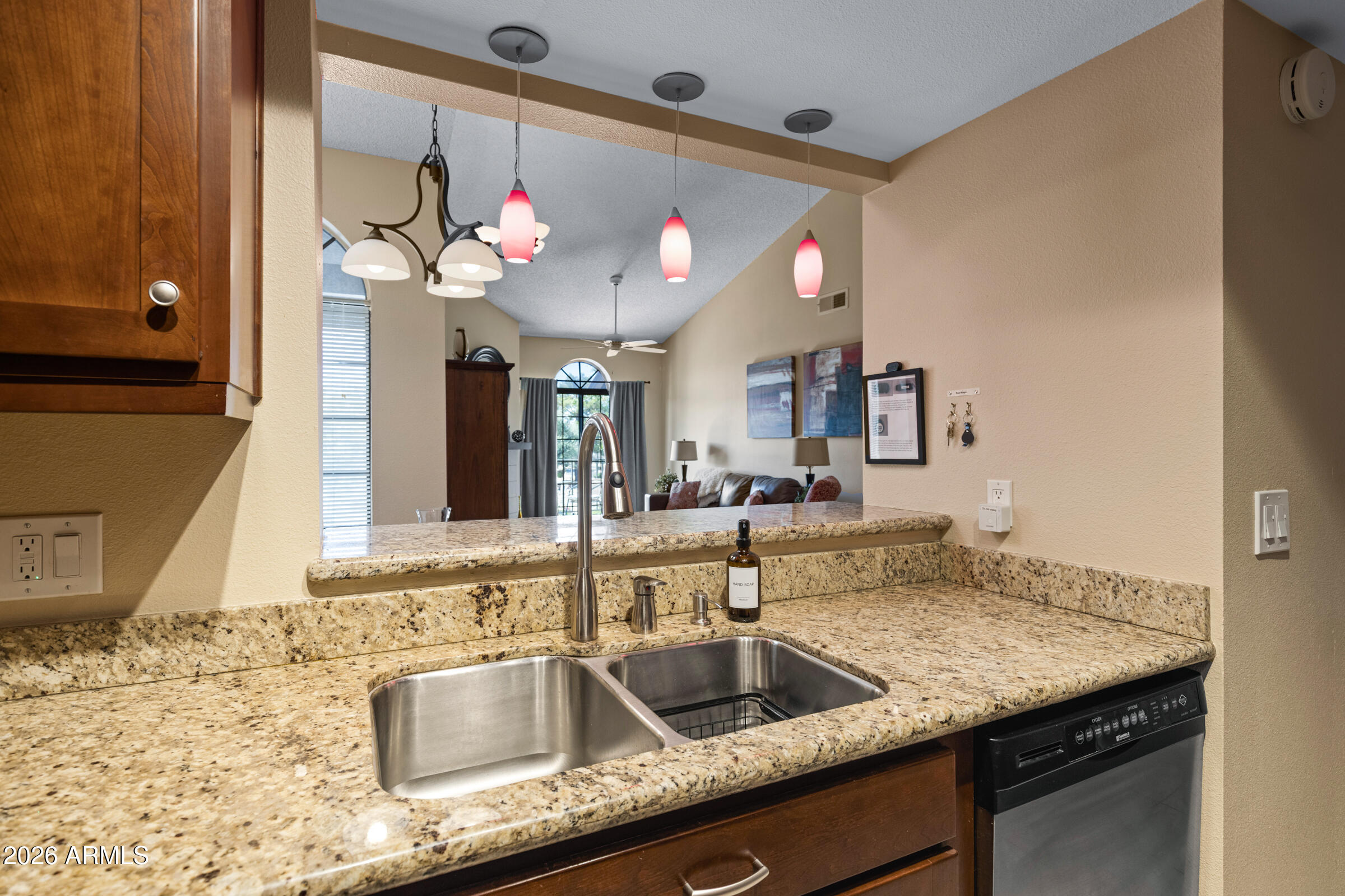 La Contessa - Residential Lease