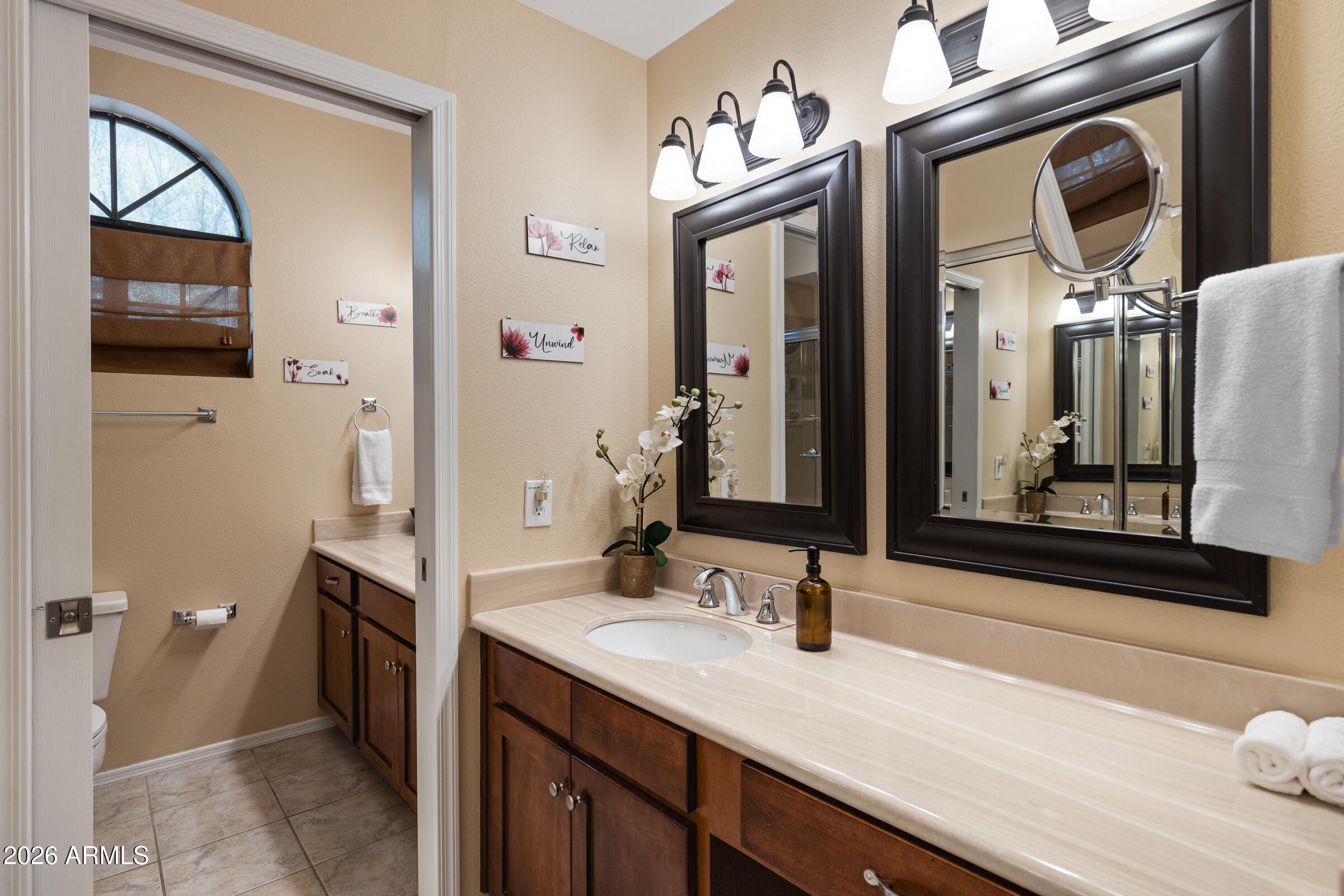 La Contessa - Residential Lease