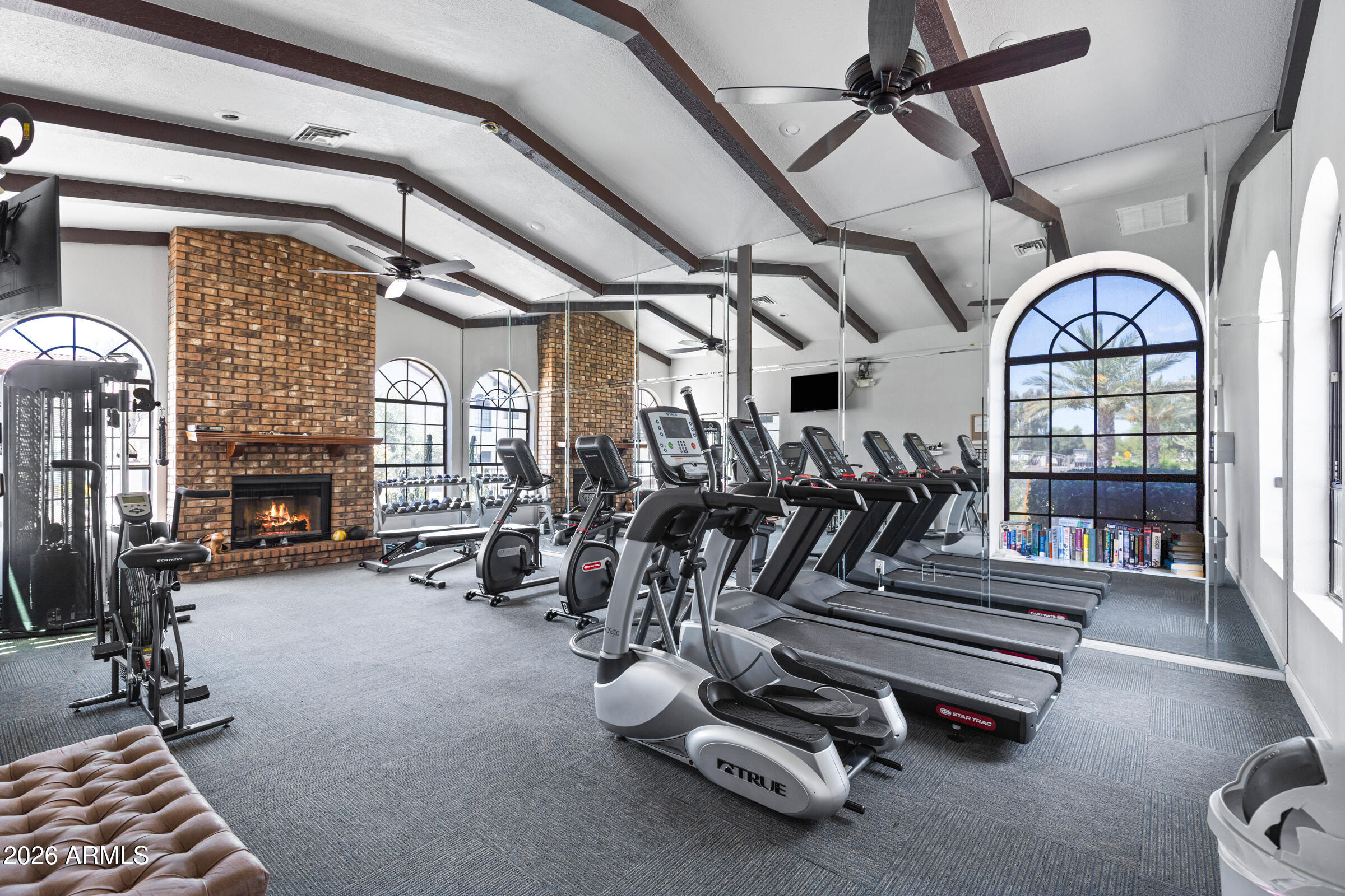 La Contessa - Residential Lease